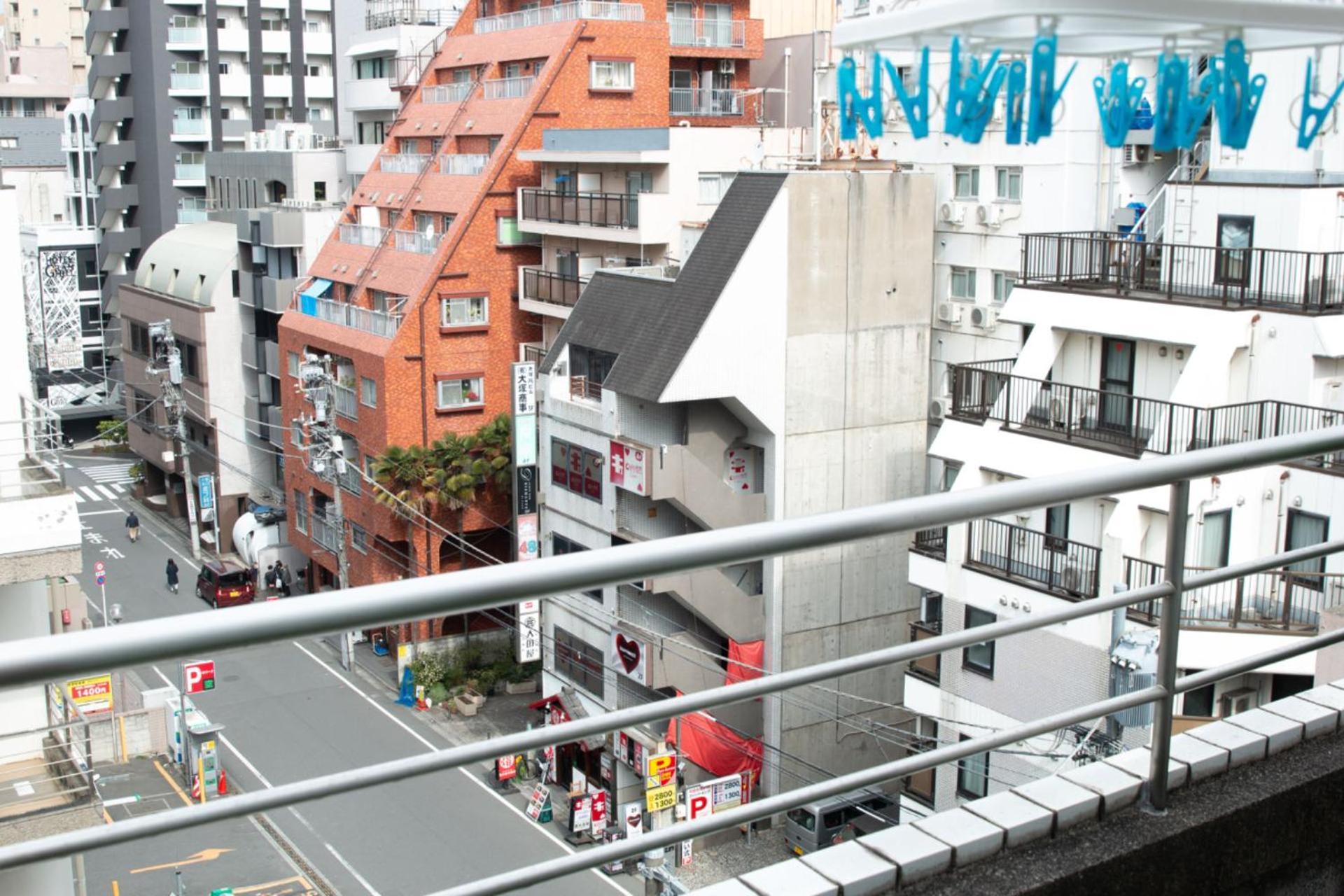1 Minute To Yamanote Line, Ultimate Convenience. * Tokyo