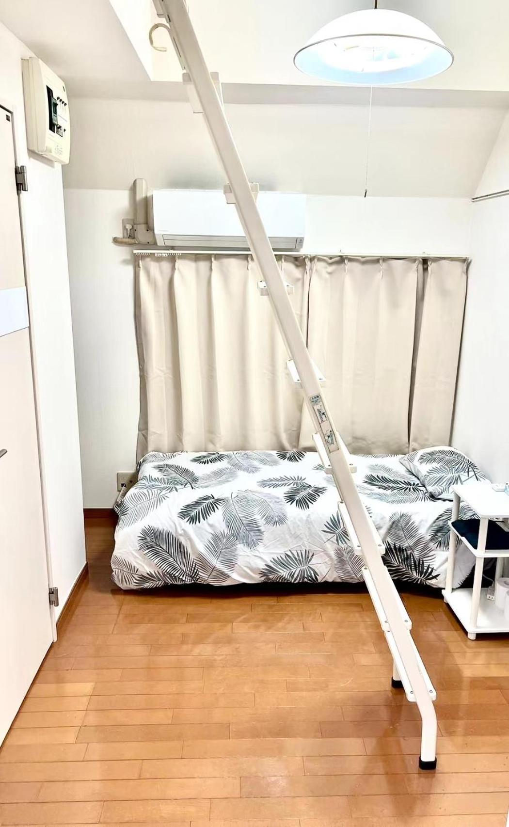 Shinjuku Sanchome Hana House *