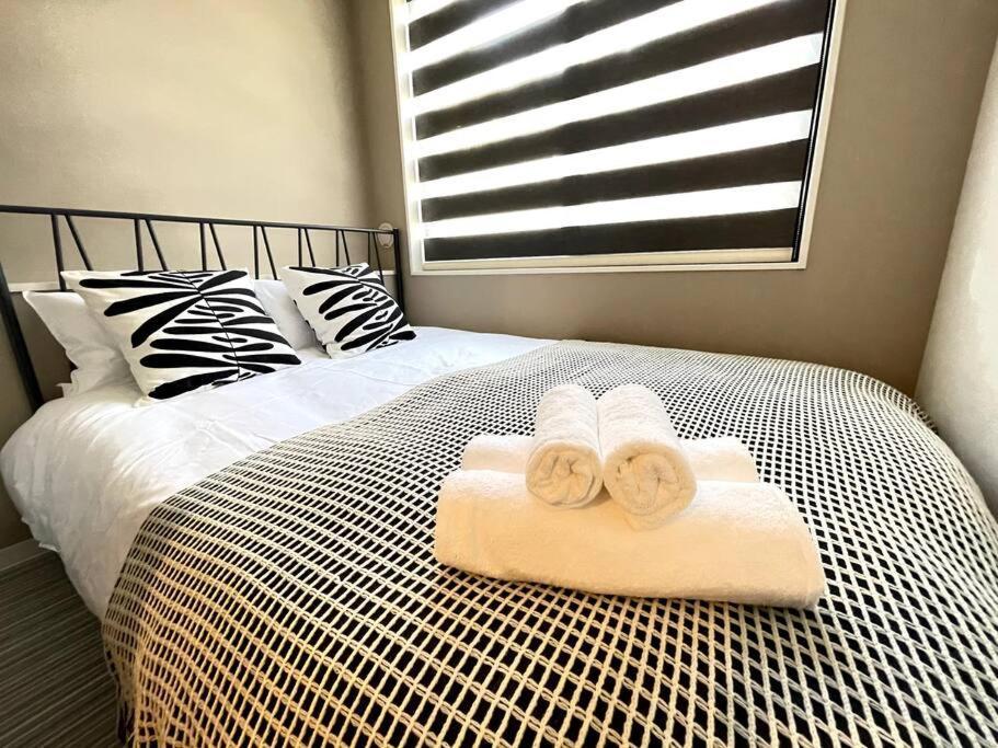 【newly Built】3mins To Sta./1km To Shinjuku/max6/102 Apartment Tokyo