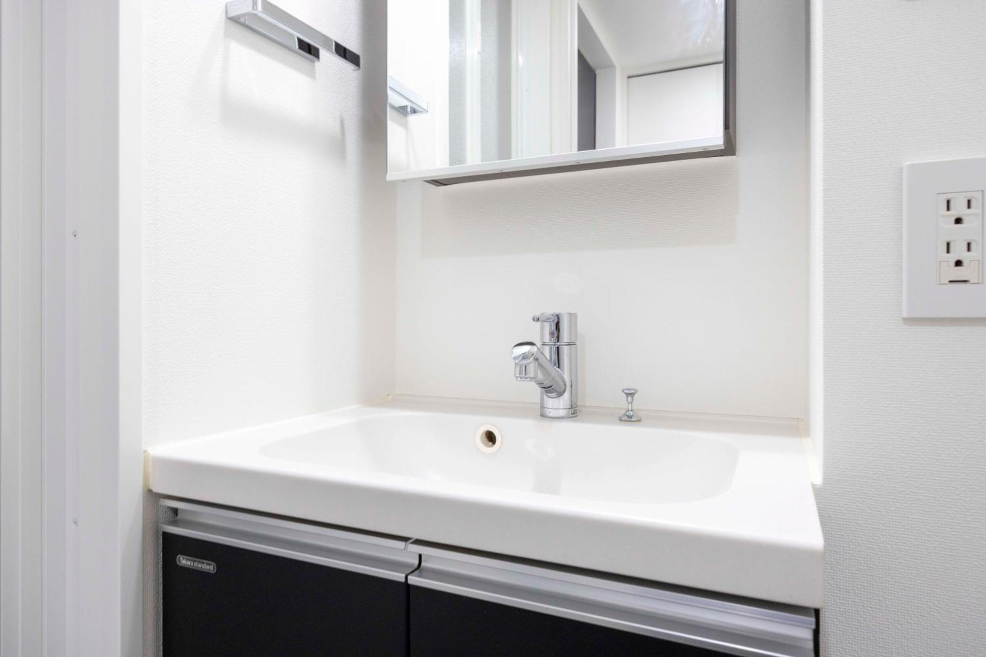 Renaissance Court Jiyugaoka Apartment Tokyo