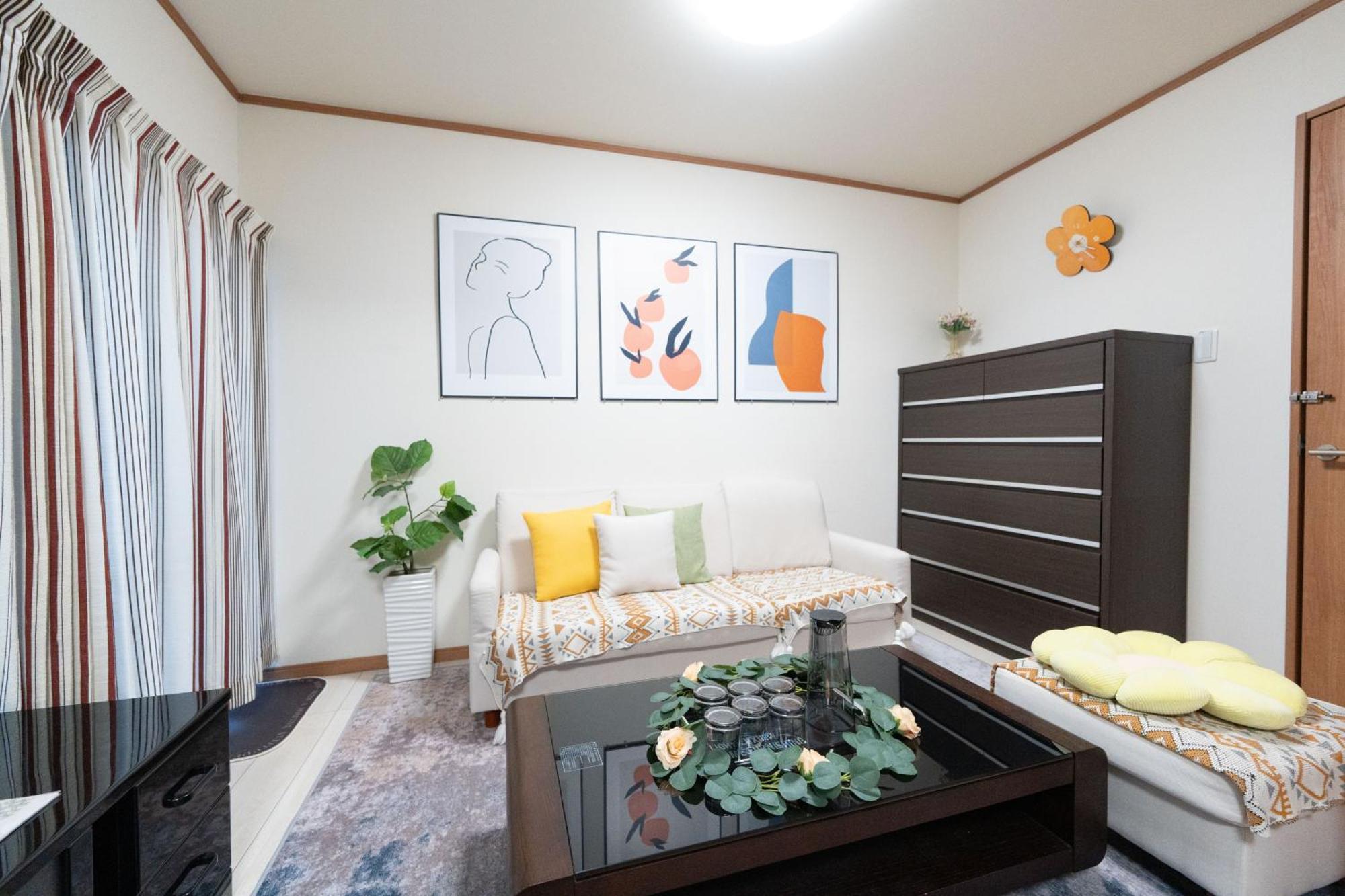 Apartment /quiet Area/wi-fi/multi-person Occupancy. *