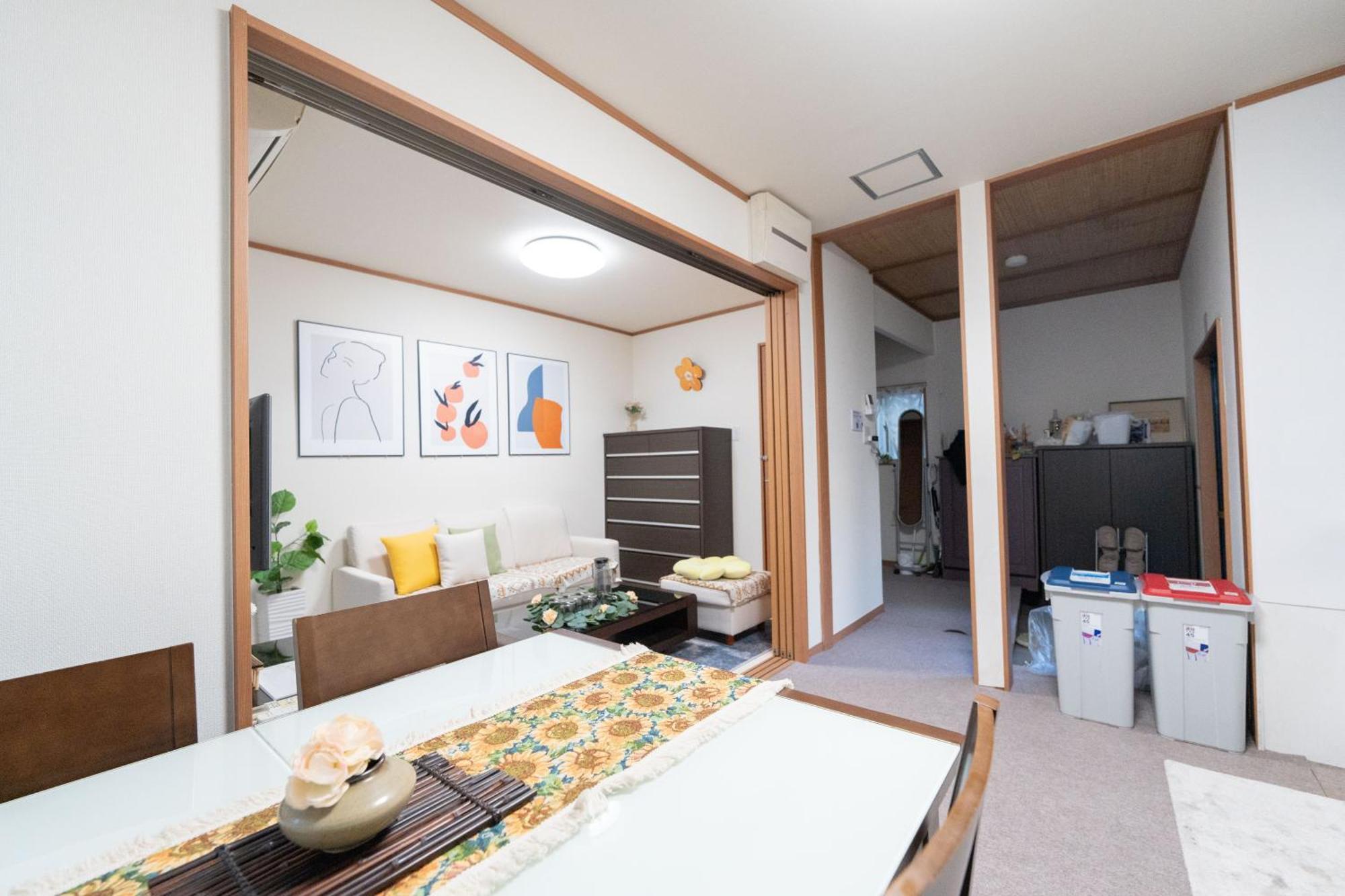 Apartment /quiet Area/wi-fi/multi-person Occupancy. *