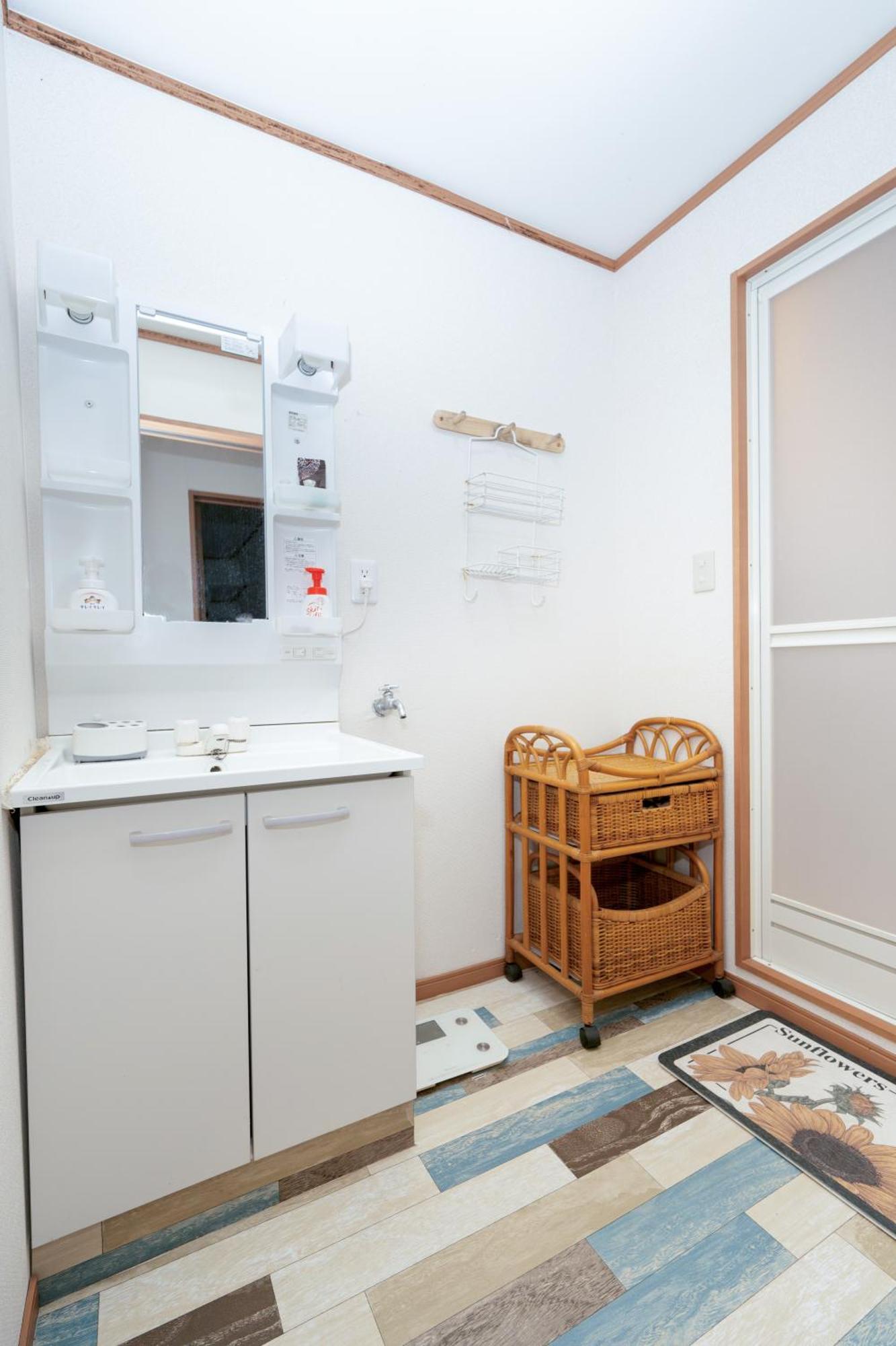 /quiet Area/wi-fi/multi-person Occupancy. Apartment Tokyo