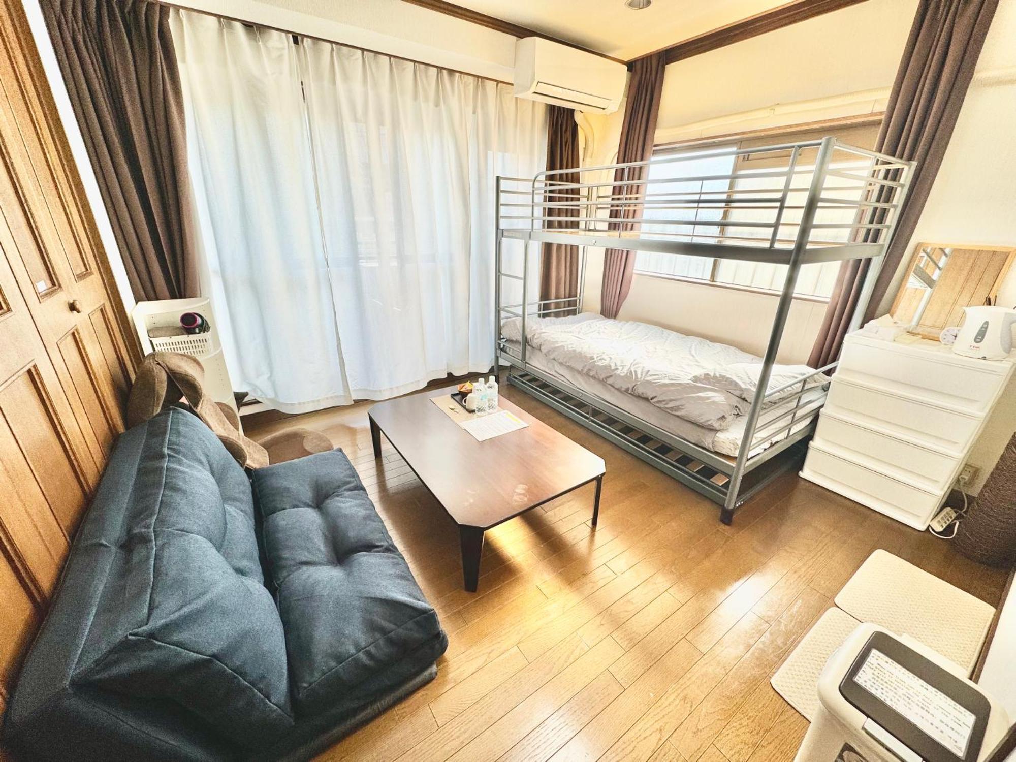 1 Location Private Close To Jr Station!in Jujo Shopping Street * Tokyo