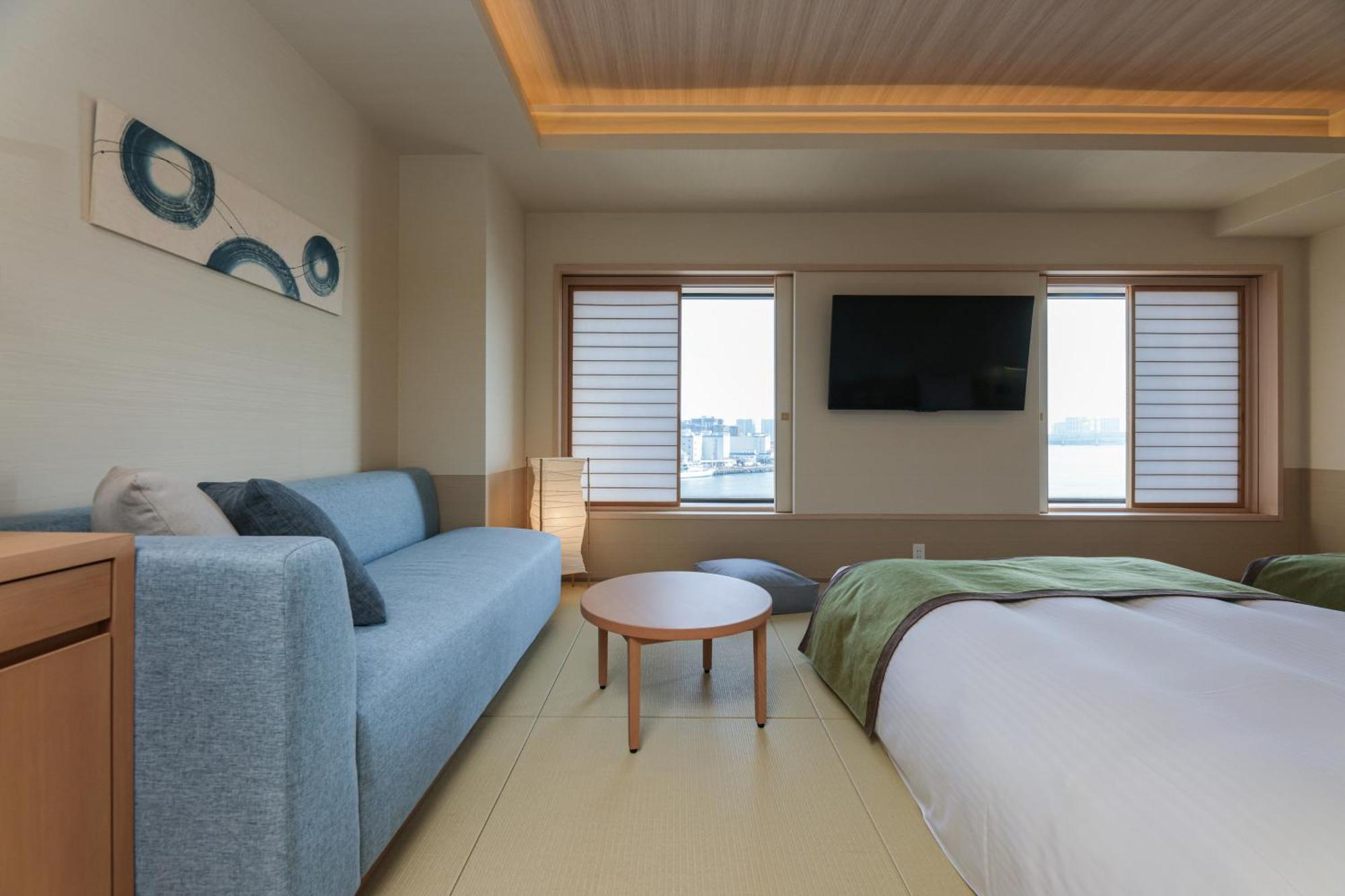Hotel Bayside Azur Takeshiba 4*