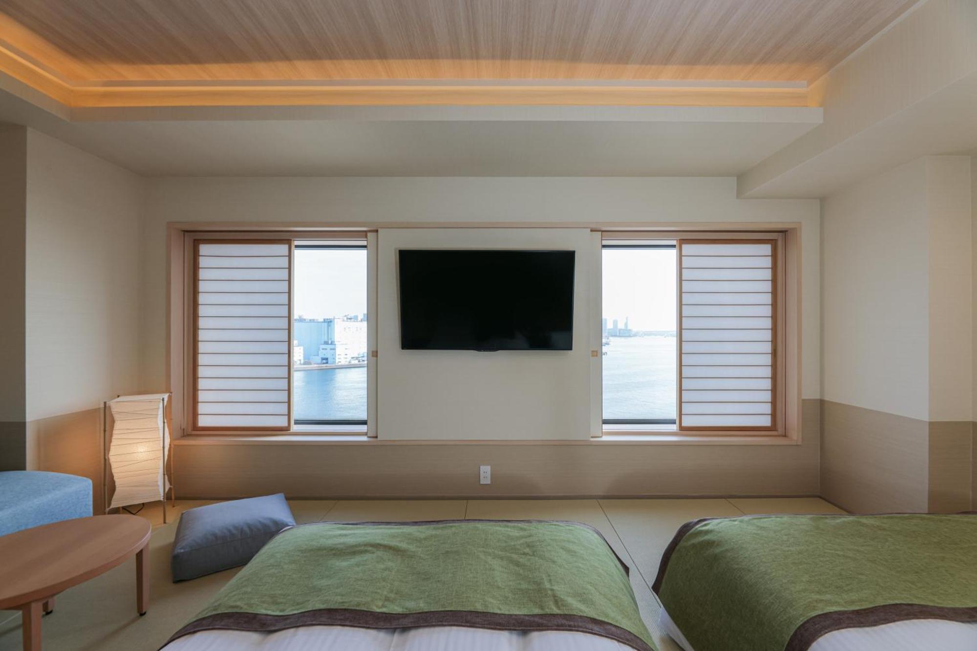 Bayside Azur Takeshiba 4*