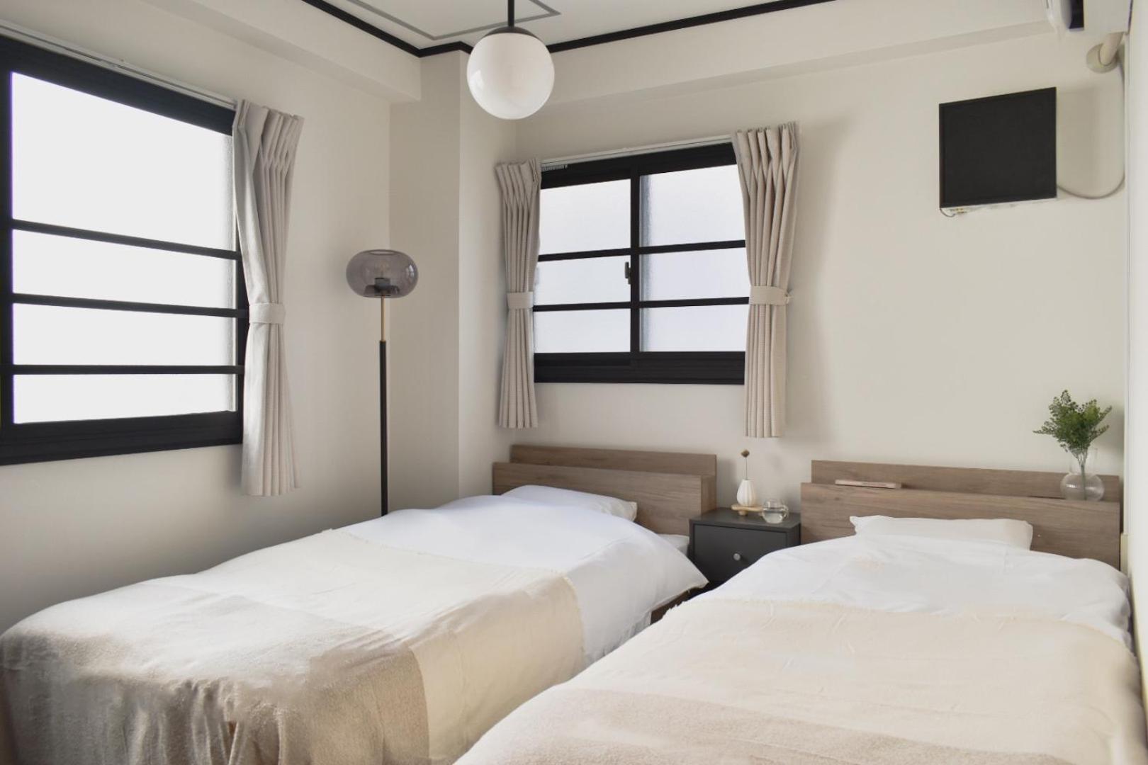 Apartment 岡田ビル4階 *