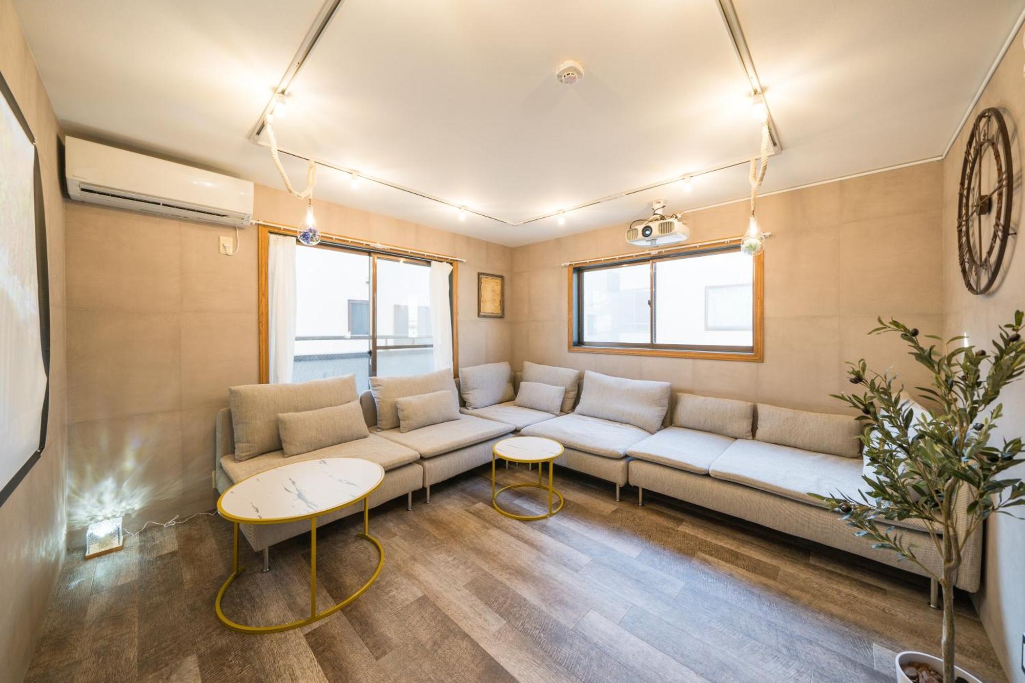 Holiday home Shinjuku / 5 Min Walk From Station ※ Projector *