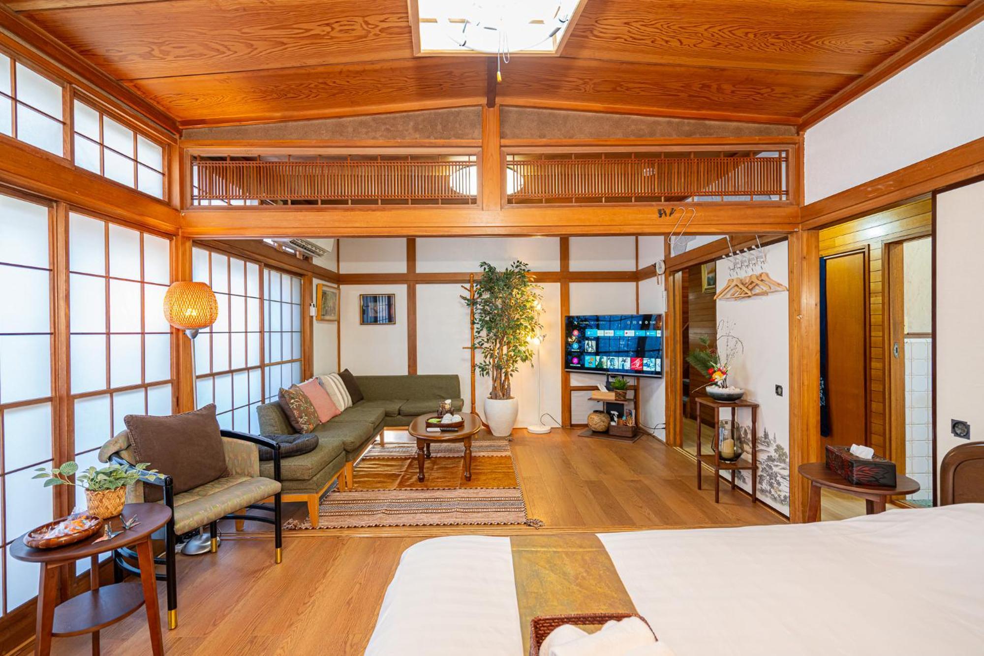 Jujo House Shinjuku Direct With 4br *