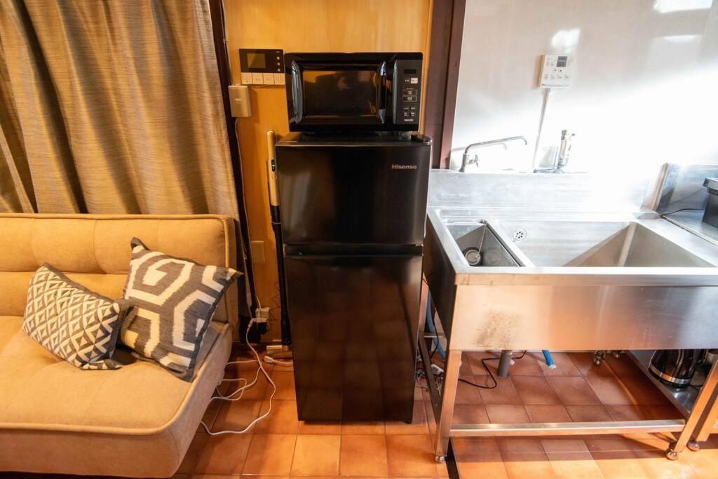 12月オープン/四ツ木駅まで8分 /収容人数6/丸貸し切り Apartment *
