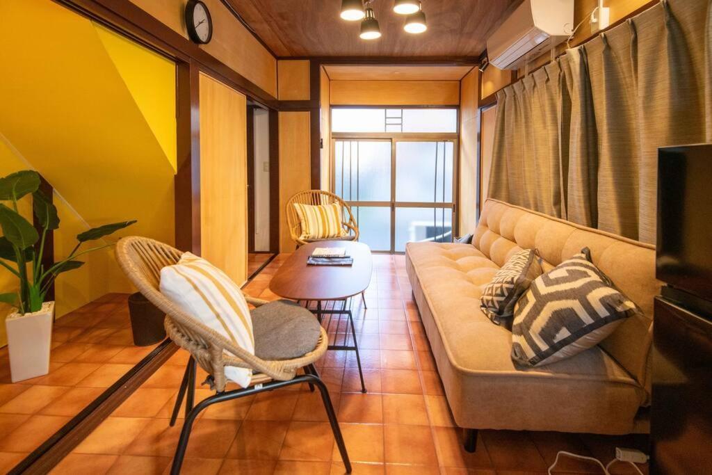 12月オープン/四ツ木駅まで8分 /収容人数6/丸貸し切り Tokyo