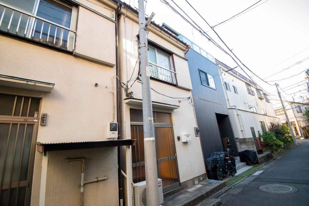 Apartment 12月オープン/四ツ木駅まで8分 /収容人数6/丸貸し切り Tokyo