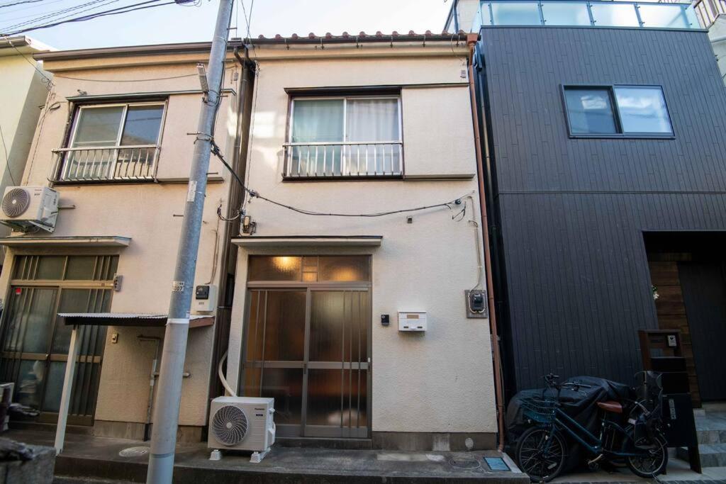 Apartment 12月オープン/四ツ木駅まで8分 /収容人数6/丸貸し切り *