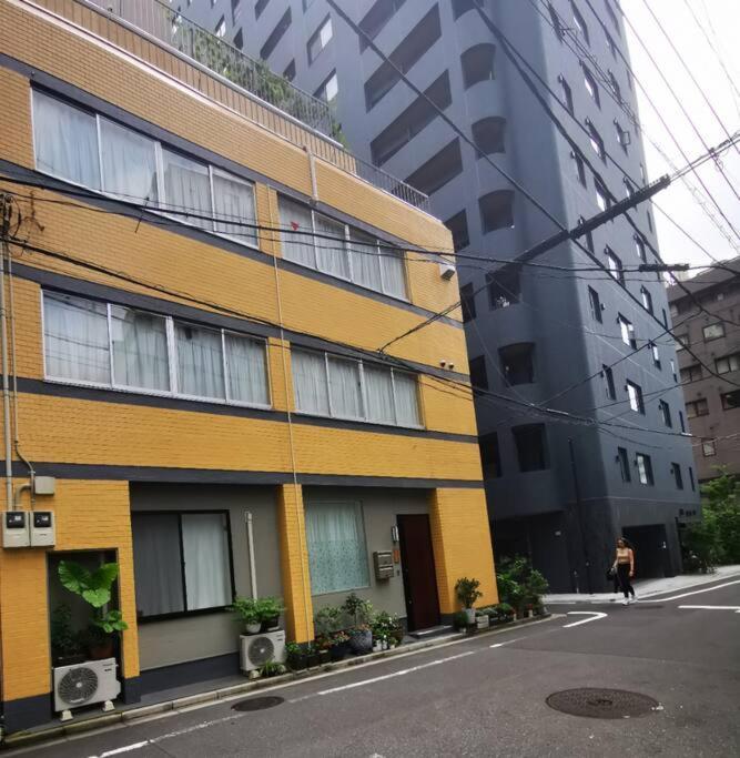 浅草寺/雷门步行5分钟 晴空塔/上野/隅田川水上巴士站；驛家國際；逍遙1777/二室一卫/2-7人房 Xiaoyao1777 Apartment
