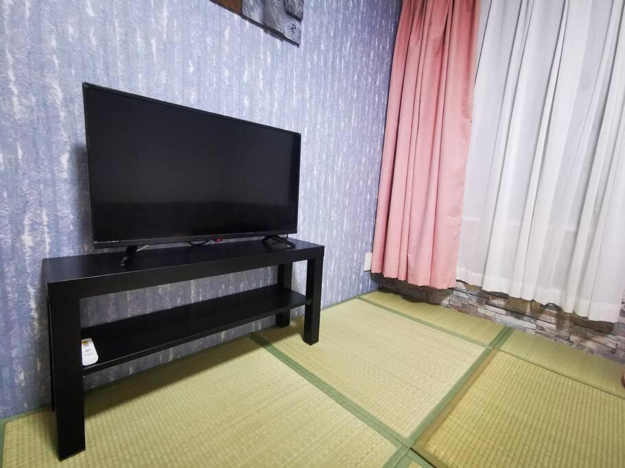 浅草寺/雷门步行5分钟 晴空塔/上野/隅田川水上巴士站；驛家國際；逍遙1777/二室一卫/2-7人房 Xiaoyao1777