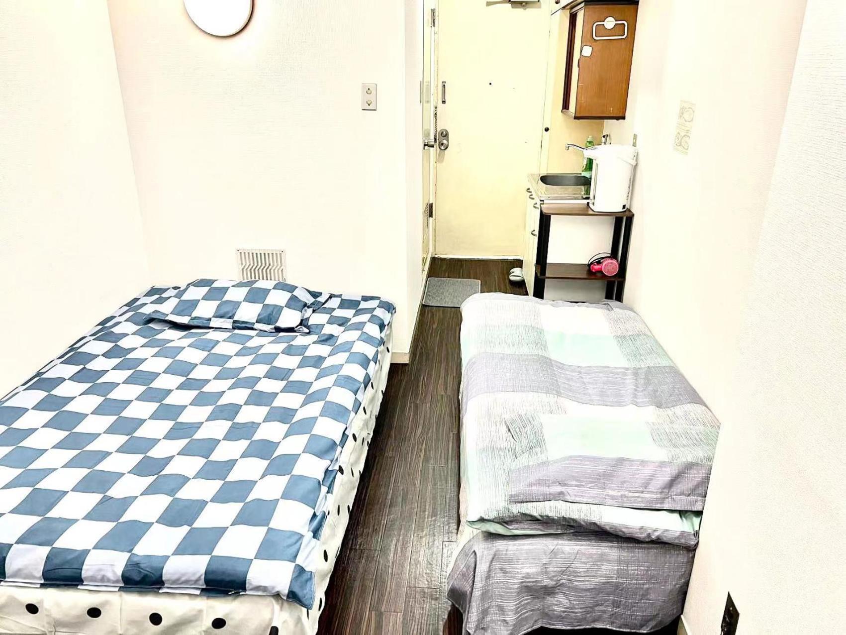 West Shinjuku Flower House Apartment