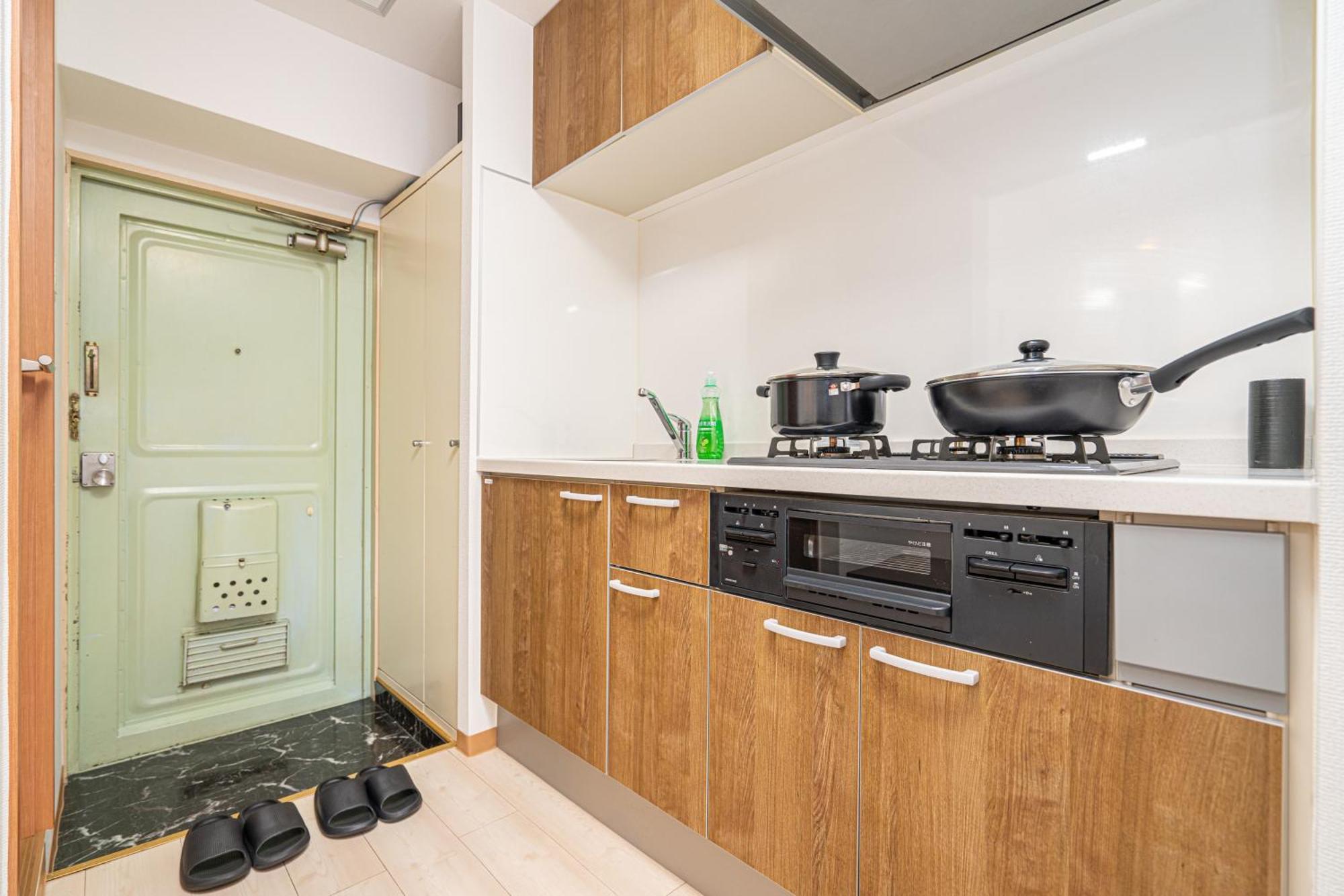 Apartment Ikebukuro East Exit, Two-bedroom Boutique Ment *