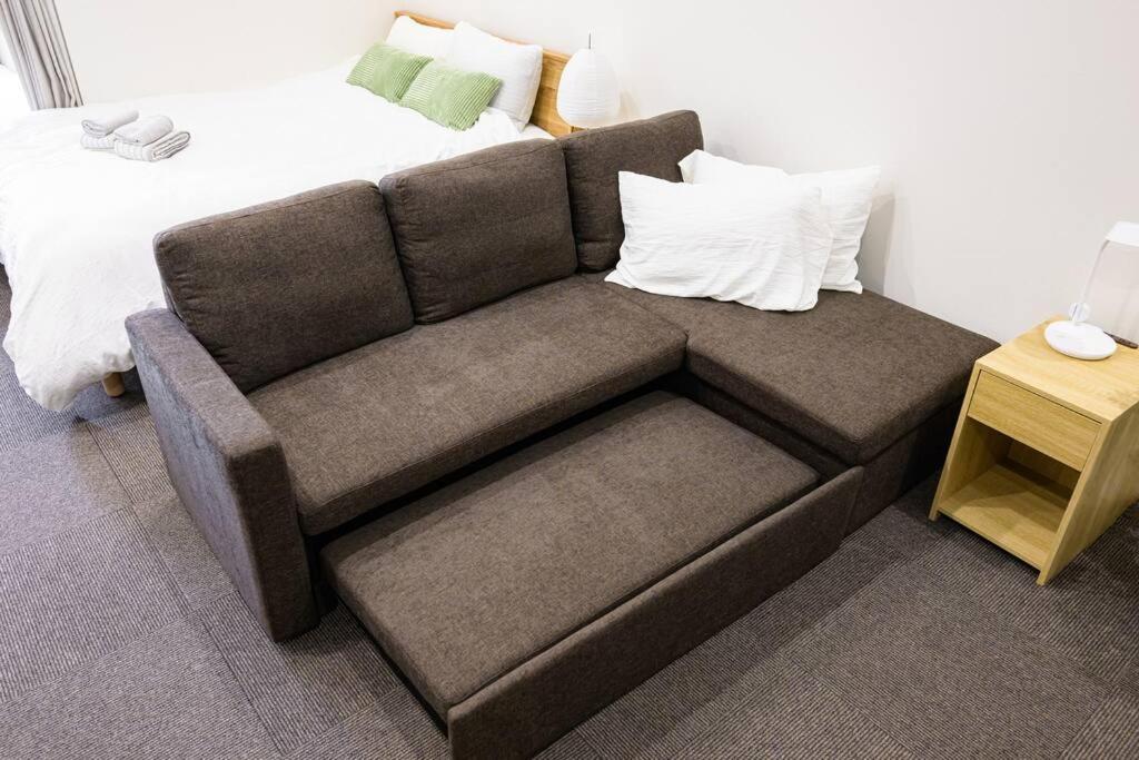 Apartment Komei 5min To Station Next To Asakusa And Sky Tree Tokyo