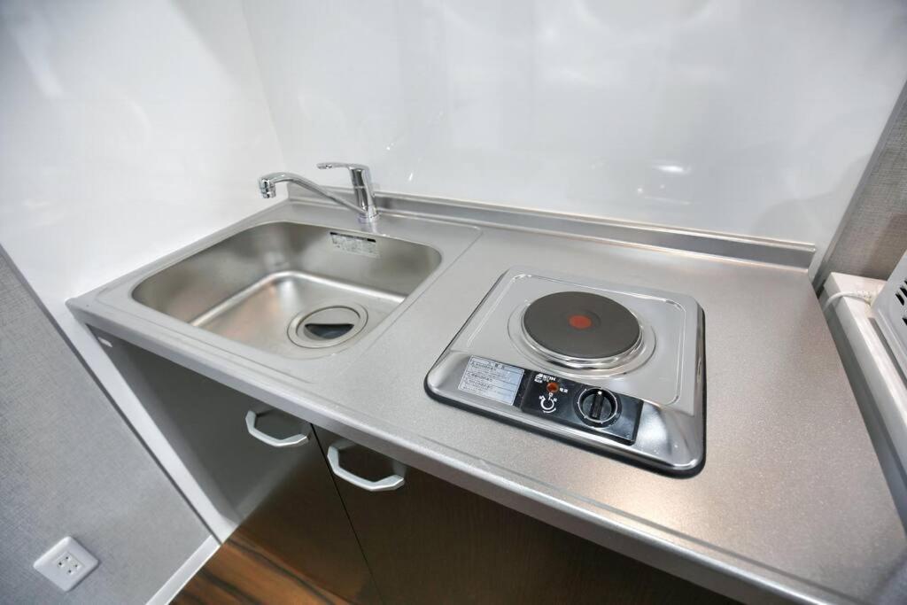 Apartment Edogawa Japanese Style 102 Has Direct Access To Akihabara And Shinjuku, With Convenient Transportation And Free Wifi *