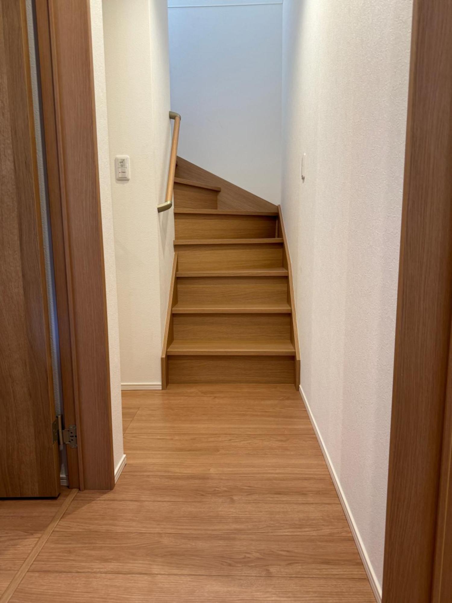 Relastay Kamata *