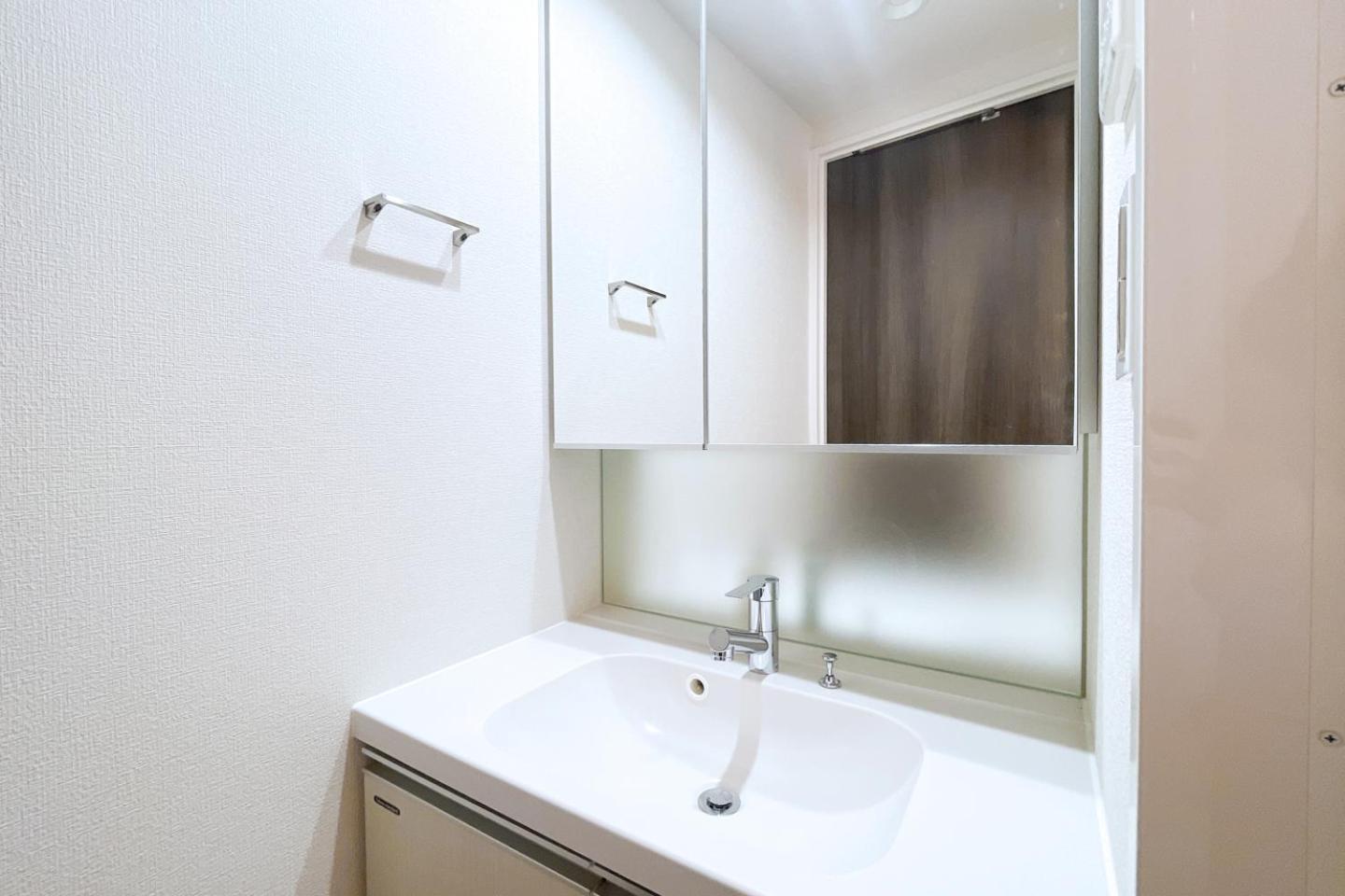Mat Waseda Apartment