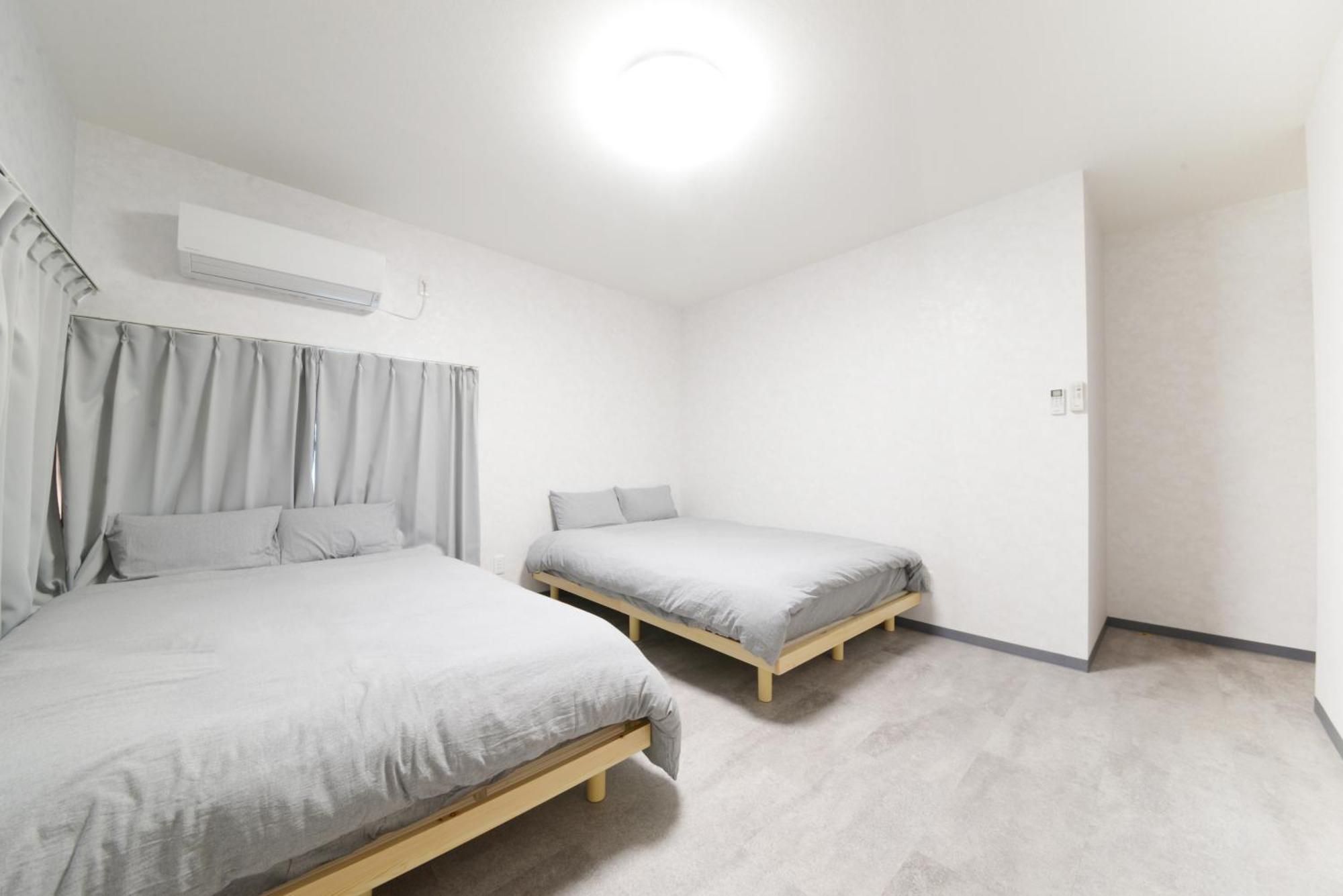 Holiday home 和ノ楓cottage　新宿の2階建て5室2シャワー2トイレ