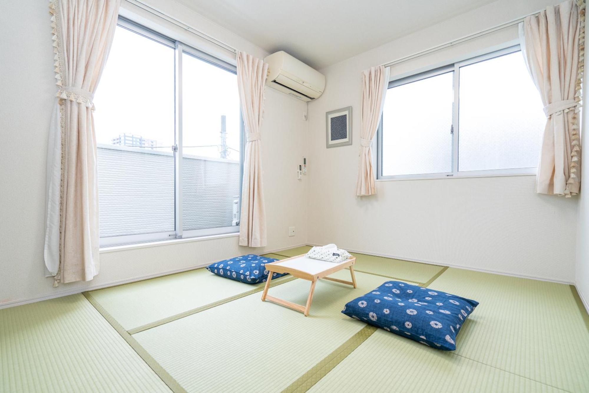Yamate Line Otsuka Three-story Det Ached
