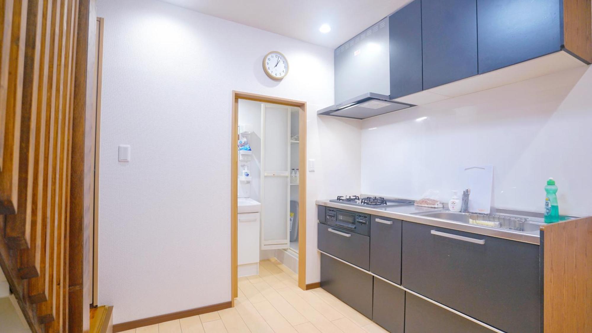 上野刀八毘沙門天ホテル Apartment