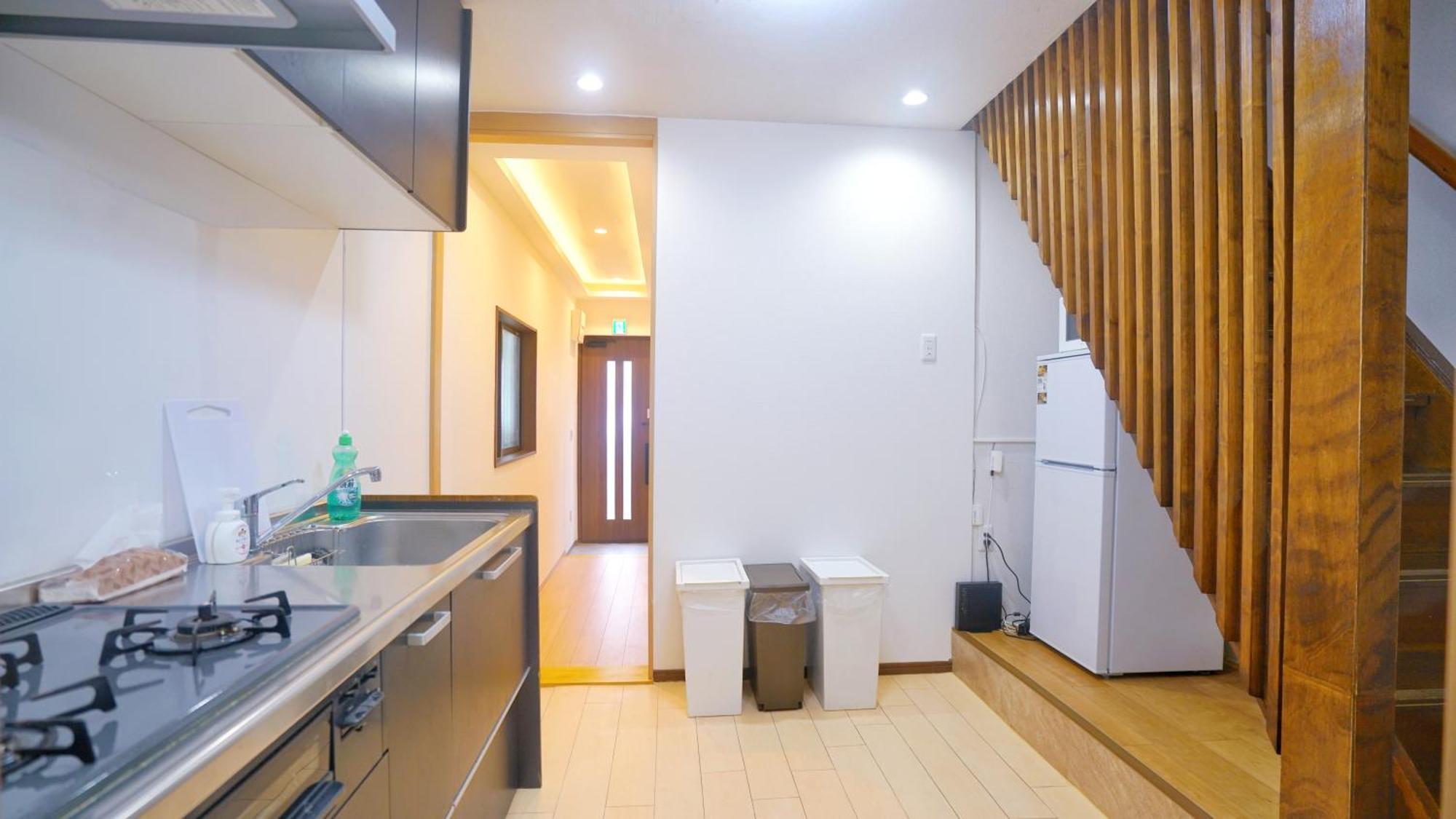 上野刀八毘沙門天ホテル Apartment *