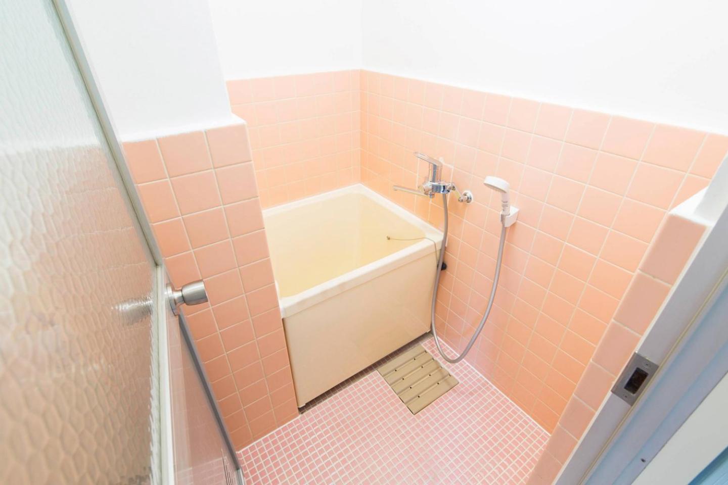 Tsukimura Building Apartment