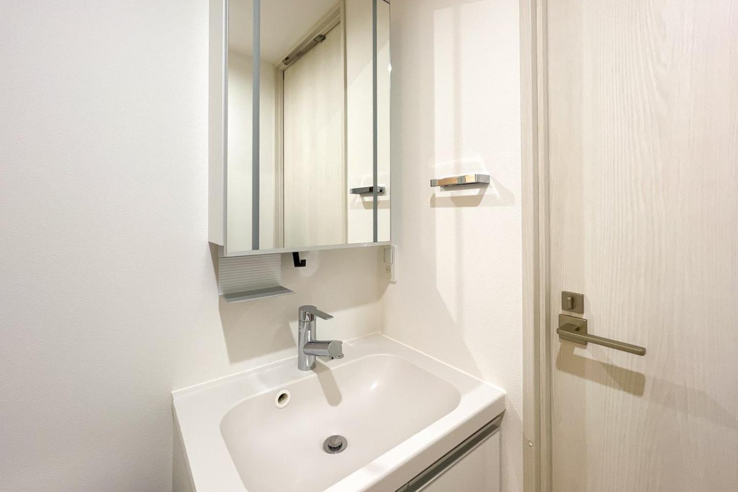 Apartment Tasuki Smart Akebonobashi Tokyo