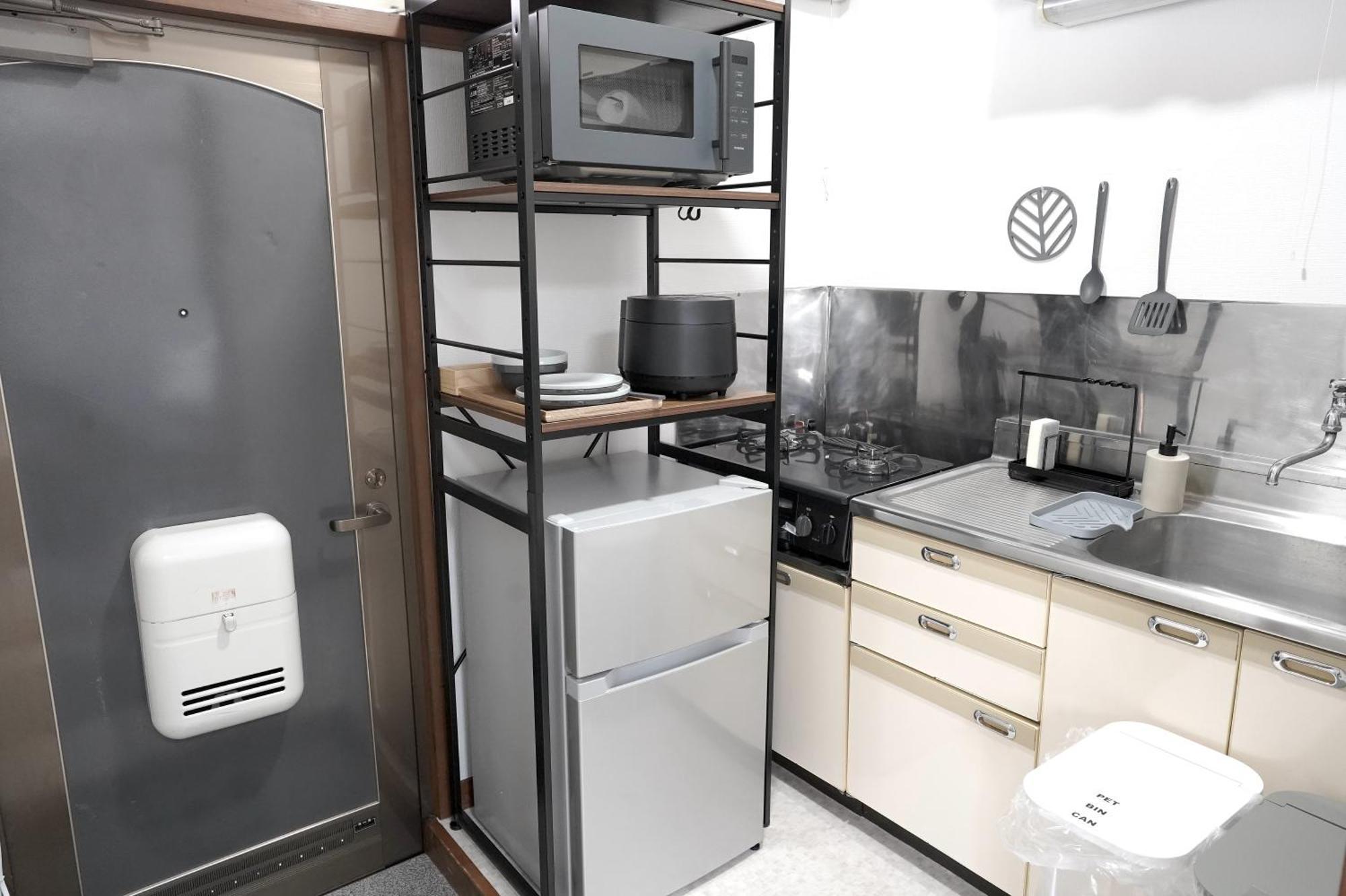 Close To Shinjuku!twin Beds,projector,appliances!