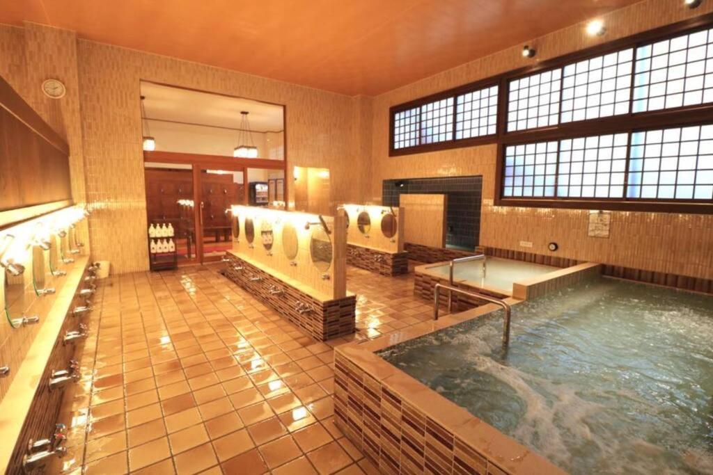 ｕｇｏ * Tokyo