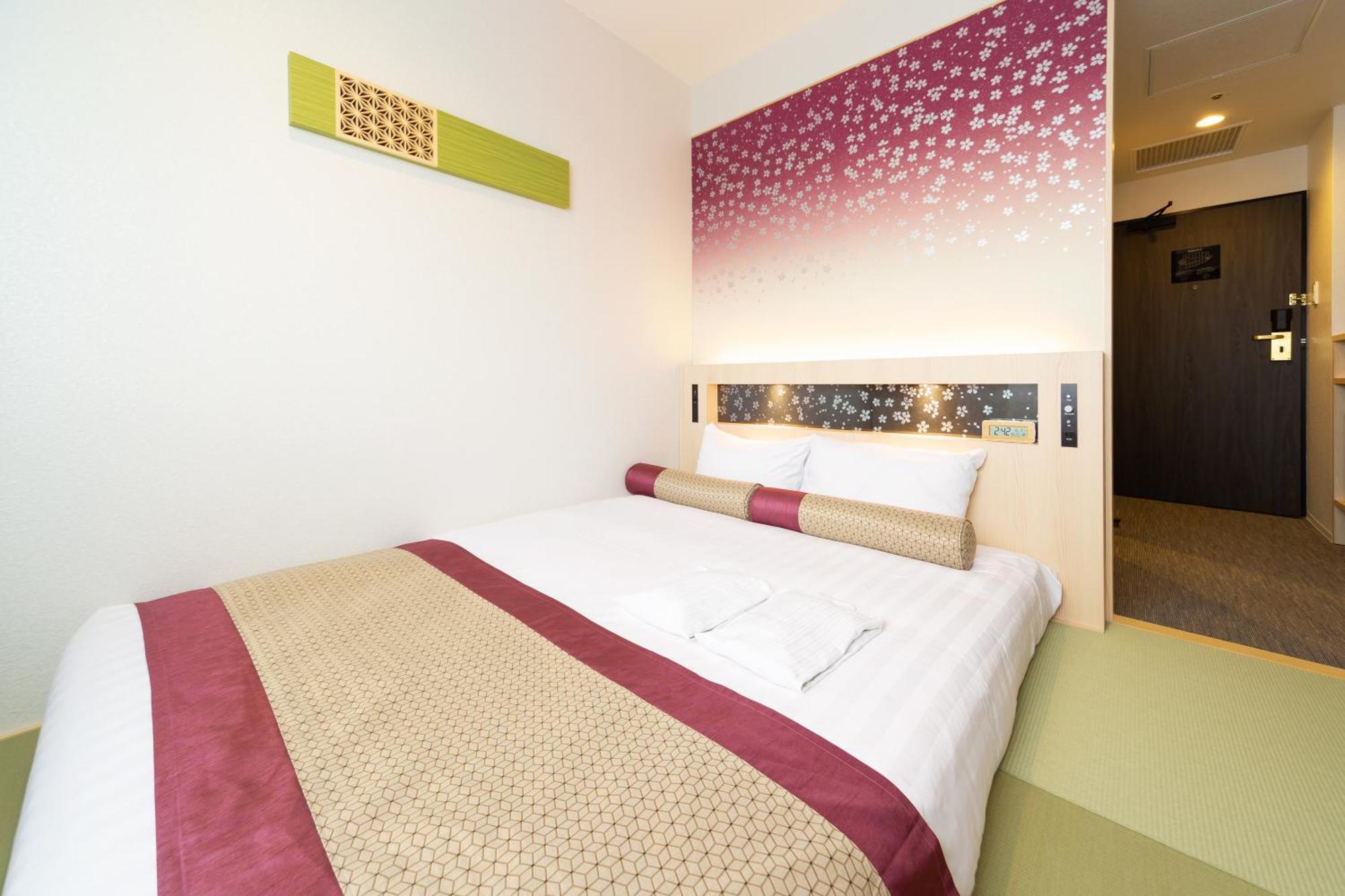 Hotel Wing International Premium Yotsuya 3*
