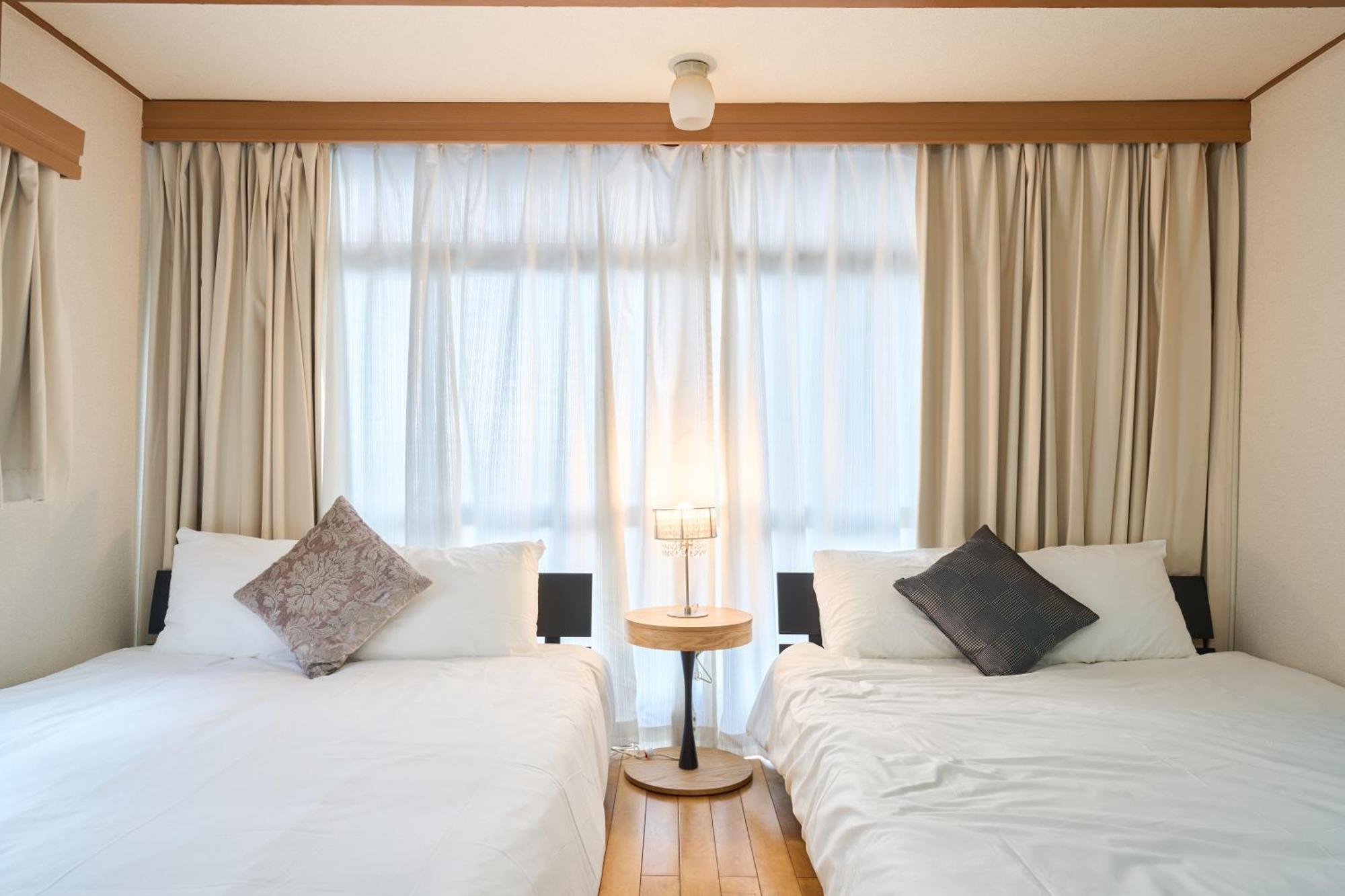 Shinjuku Luxury House/107㎡/16p Villa Tokyo