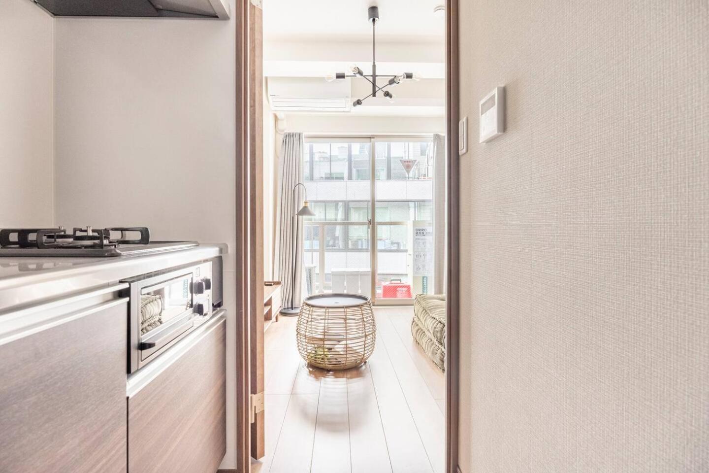 Apartment 上野駅徒歩５分シングルベッド４台+ソファベッド２台 1ldk Tokyo
