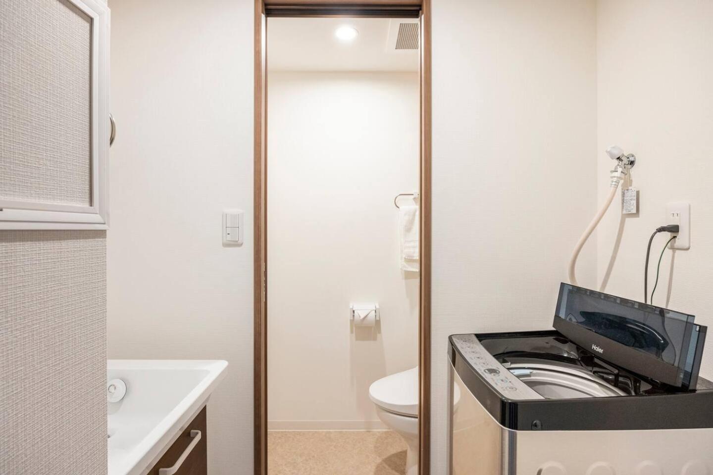 Apartment 上野駅徒歩５分シングルベッド４台+ソファベッド２台 1ldk Tokyo