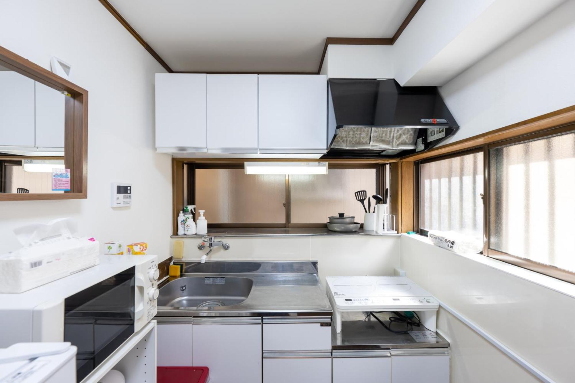 Apartment 東京一之江ハウス: 秋葉原近接、ディズニー圏内の6人用貸切宿 *