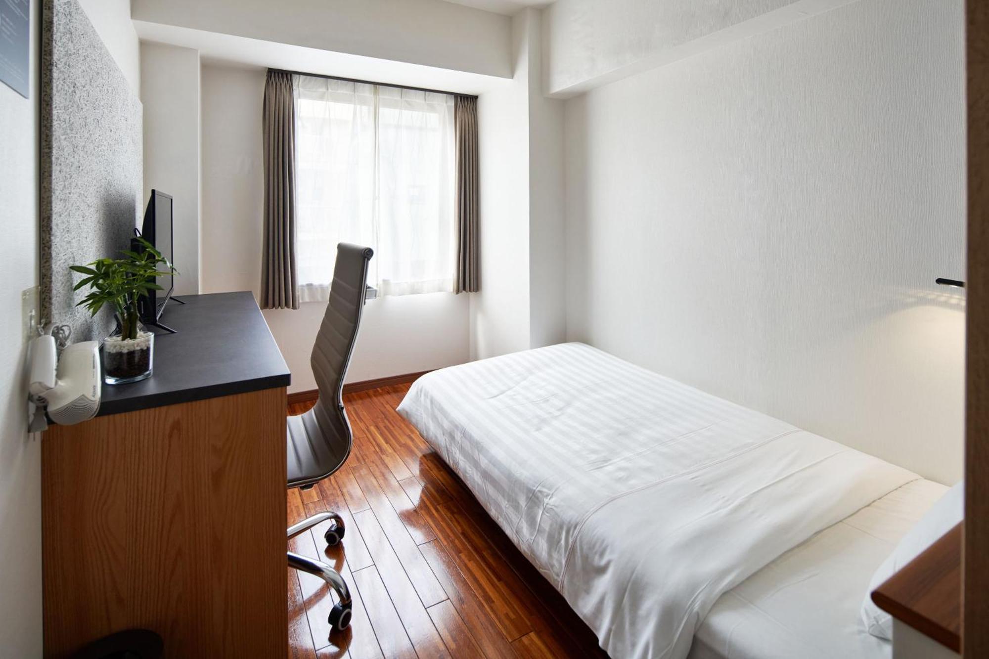 Tokio's 3* Tokyo