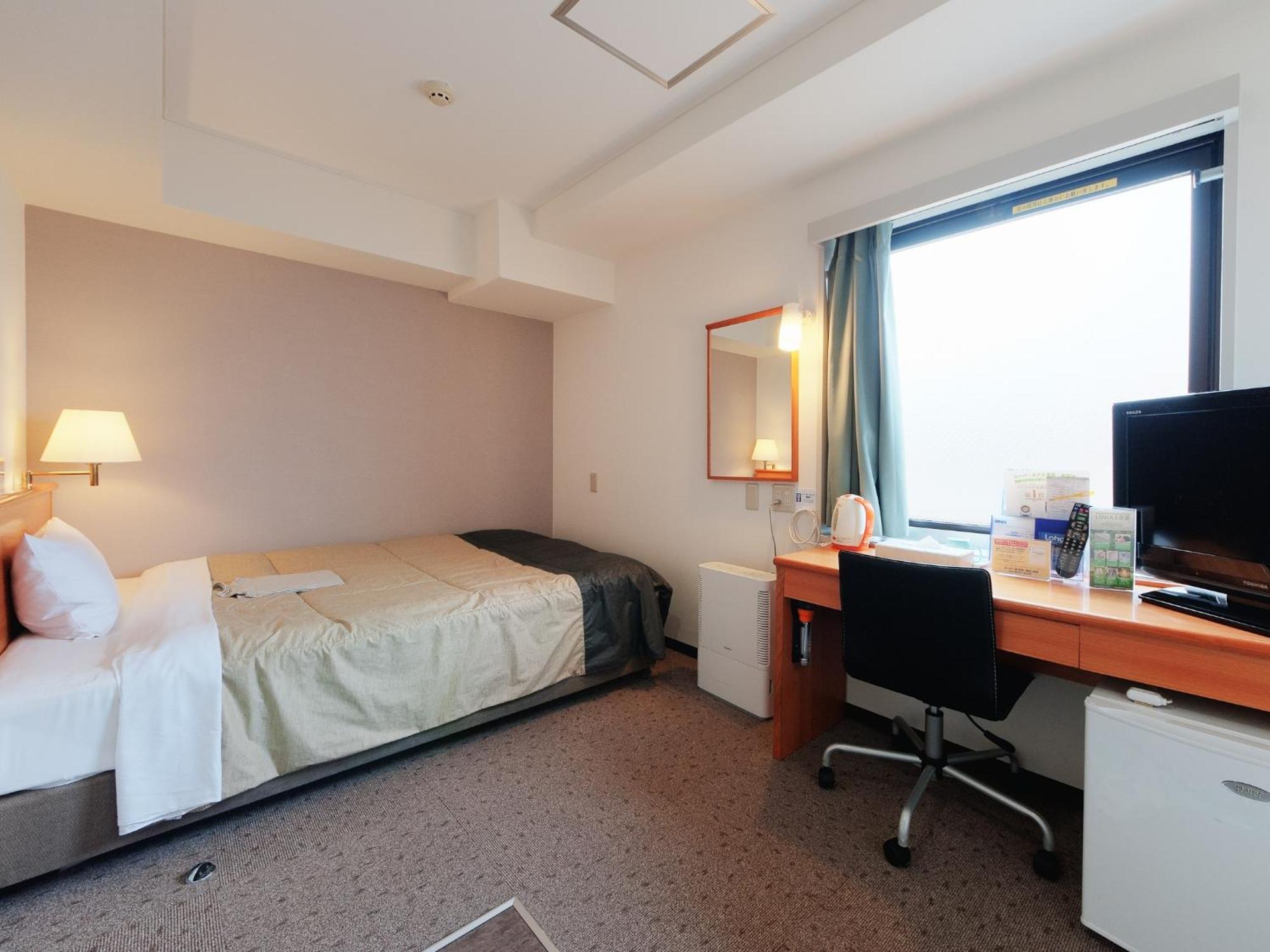 Super Akabane Station Higashiguchi Ichibangai Hotel