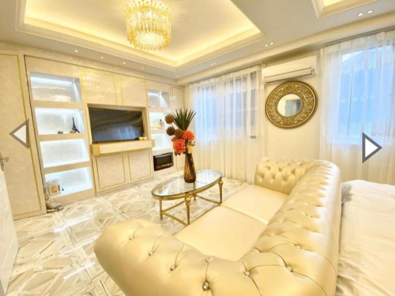Apartment Reimi Mondo9