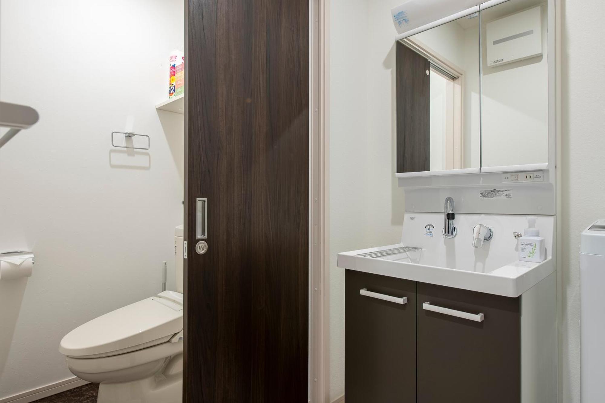 Apartment Livion Iii Tokyo