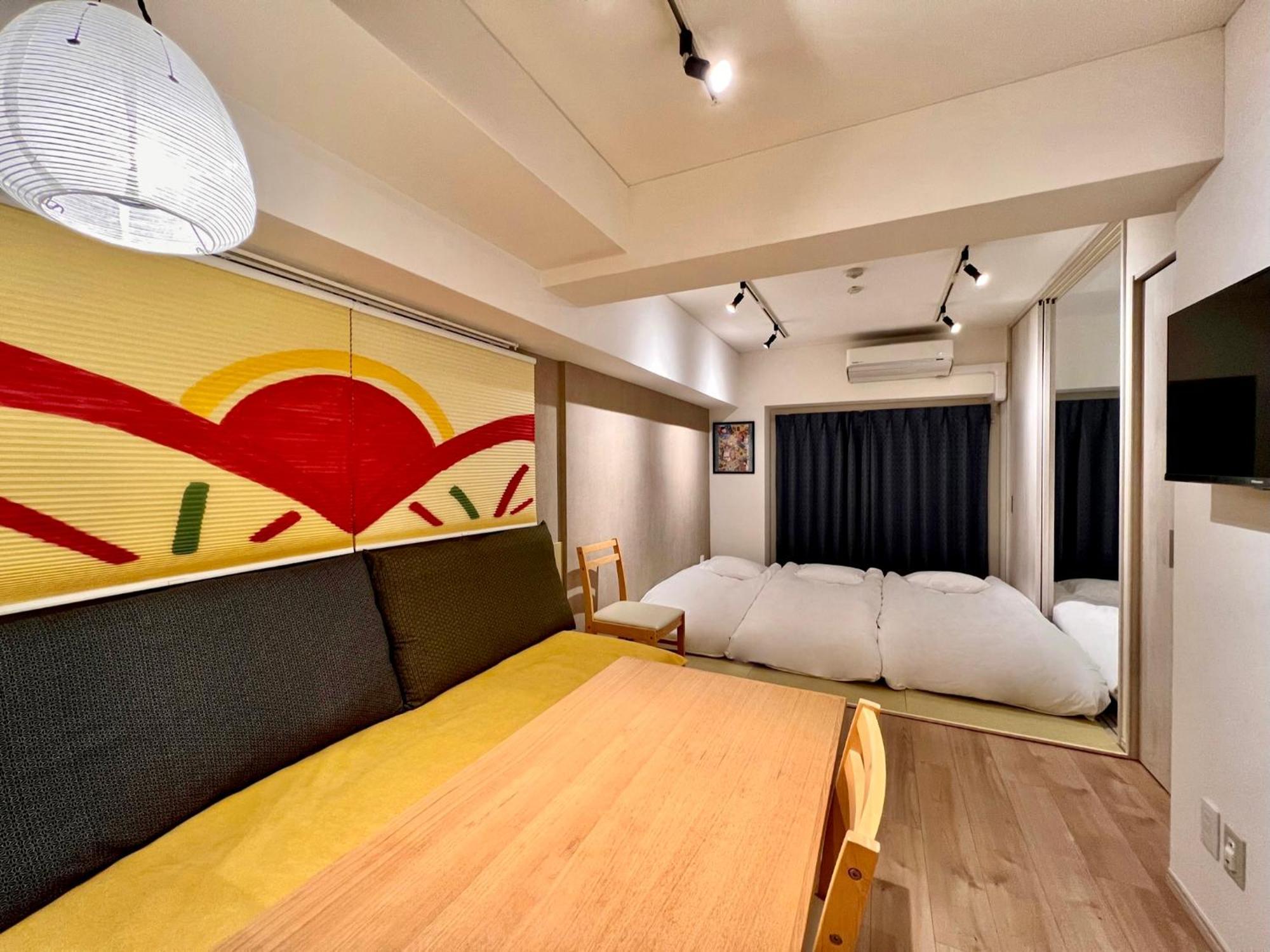 Apartment Asakusa Metro Oasis: 2-bedroom Near Airports Tokyo
