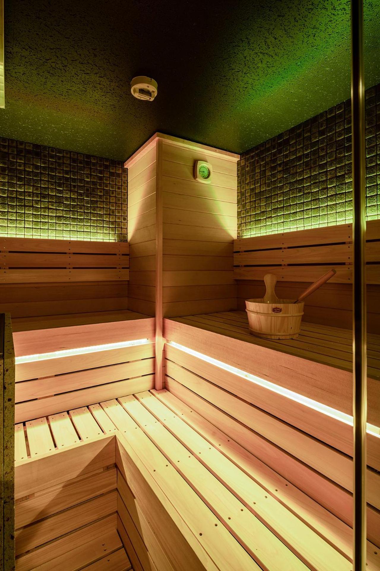 Section L Tsukiji Aparthotel