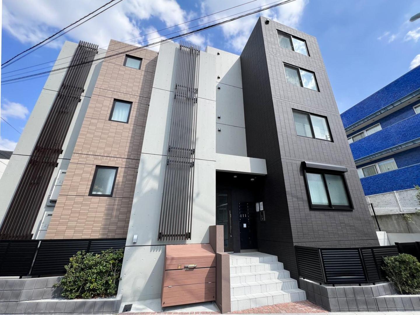 Wellsquareism Honancho Apartment *