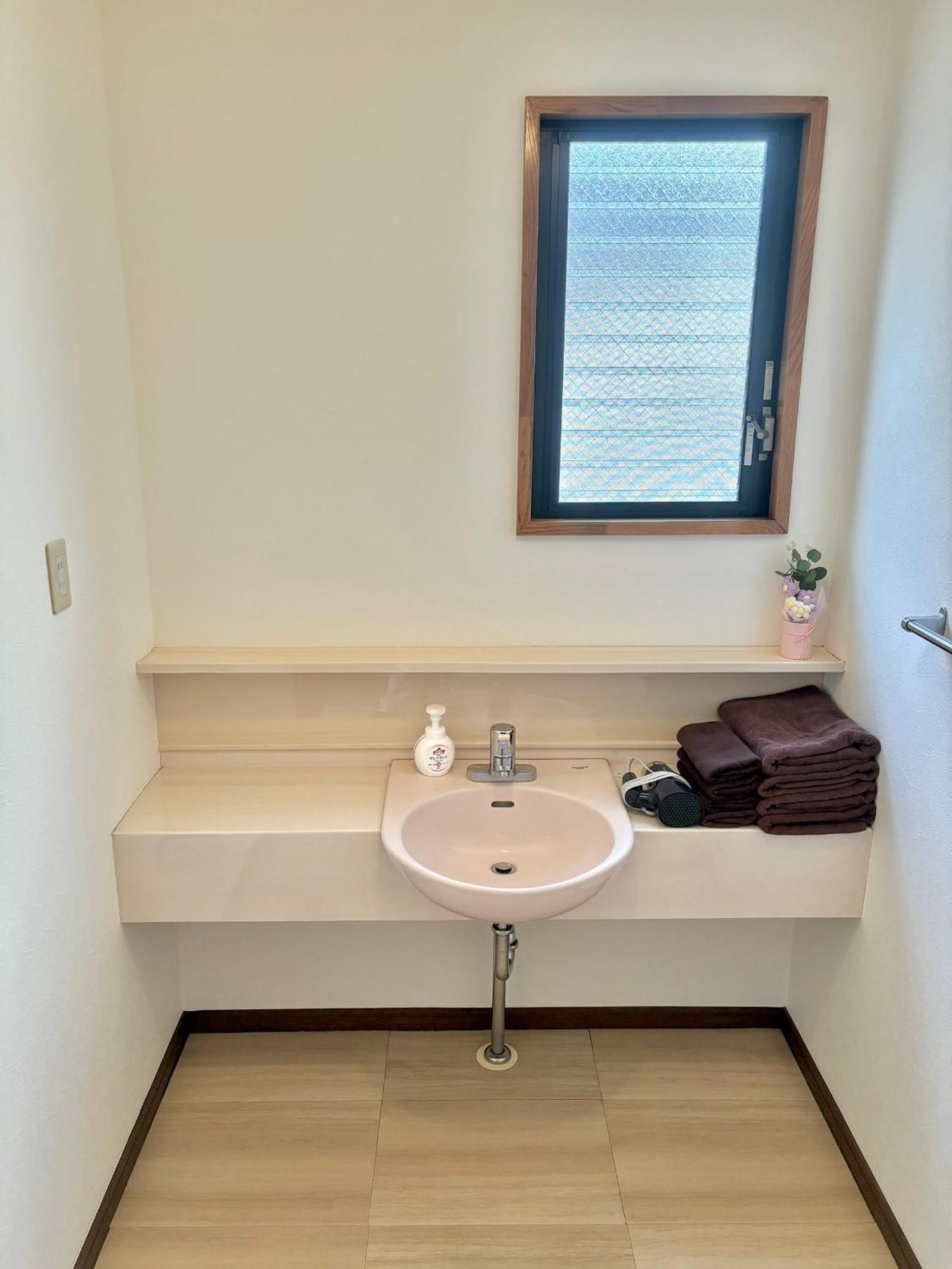 Koiwa Detached House 小岩駅にある戸建のおうち 完全分離型住宅2f Tokyo