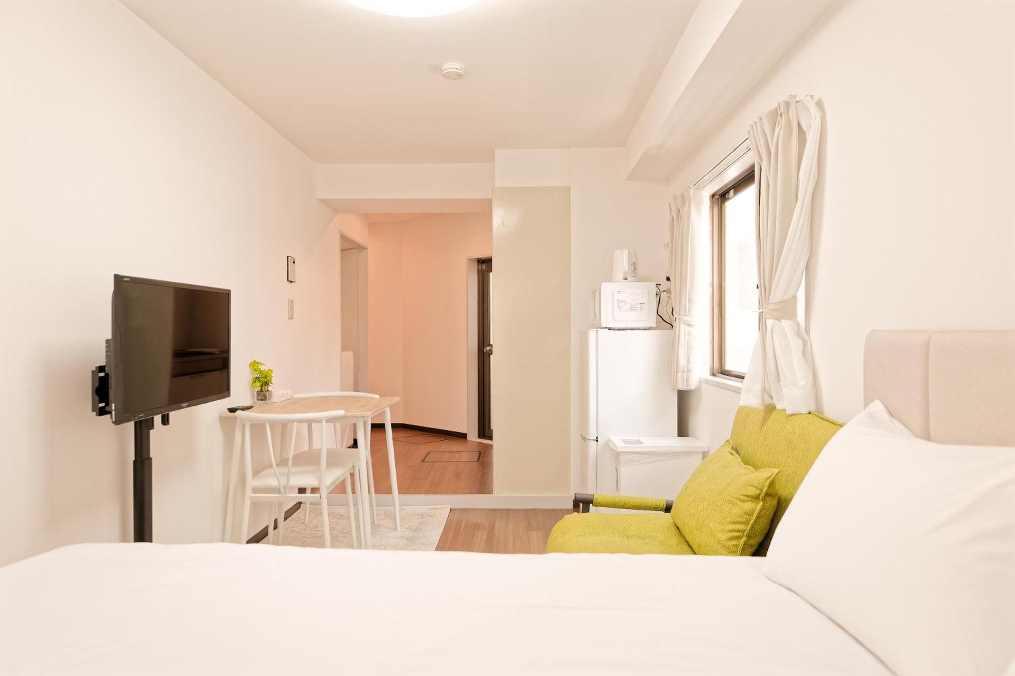 Apartment Shinjuku Higashinakano Shiro Tokyo