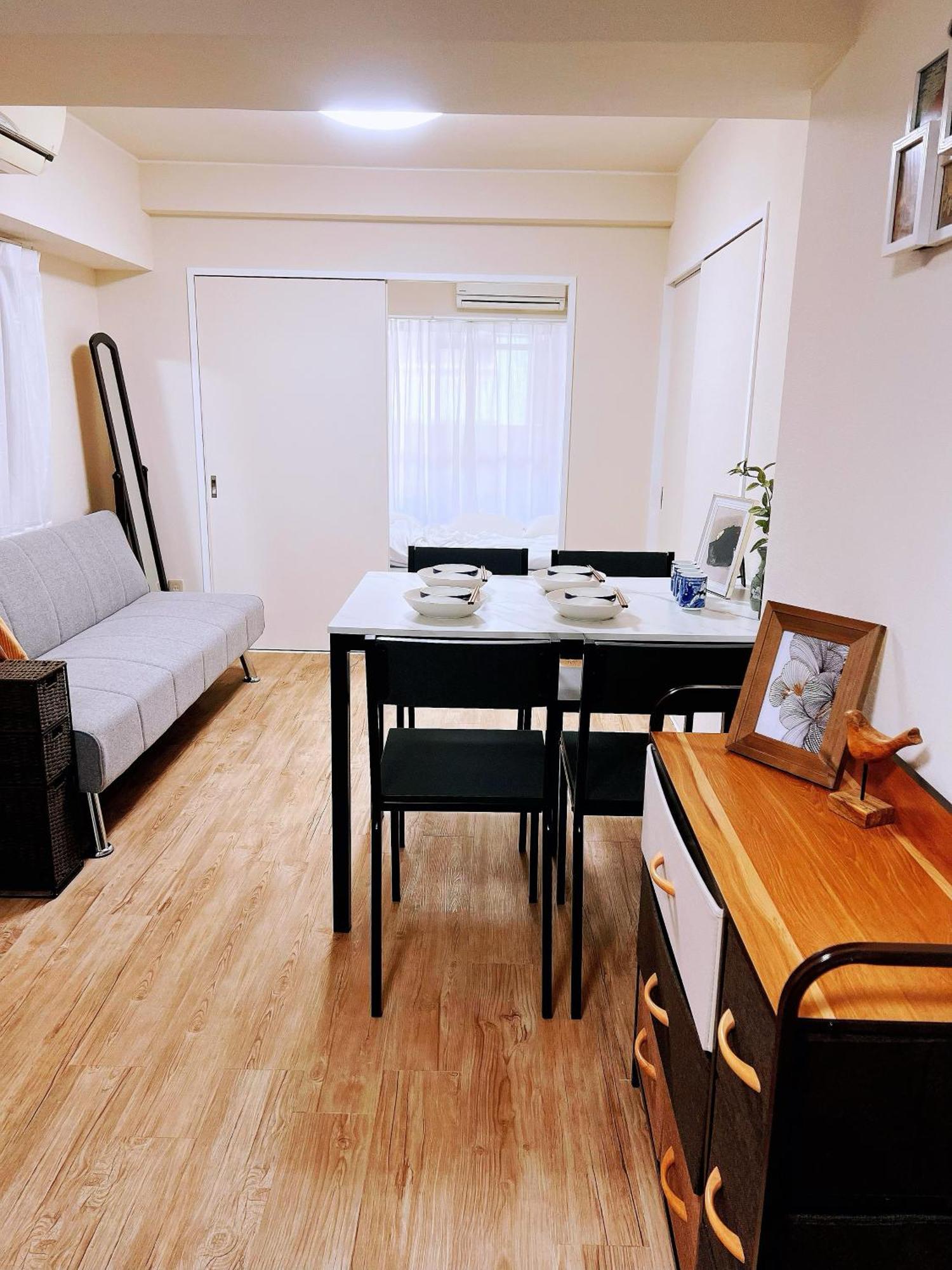 Apartment 交通便利 山手線池袋駅 徒歩6分 東池袋駅徒歩3分 2~5人 エレベーター Wifi 新宿/渋谷/銀座/築地/浅草/原宿近い！ *