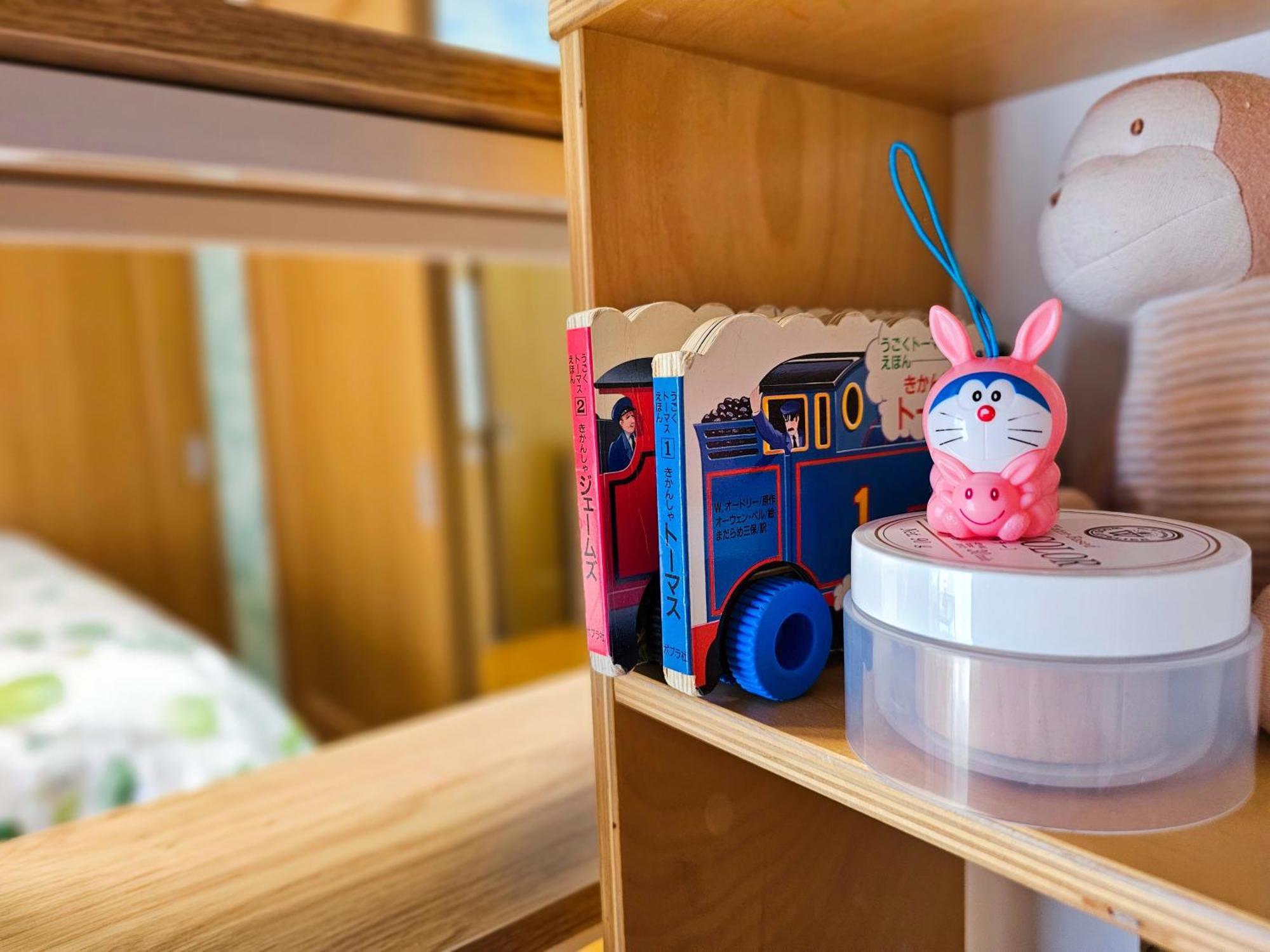 Apartment 703. Disneyland, Direct Bus To The Airport/1minute's Walk From The Station. Tokyo