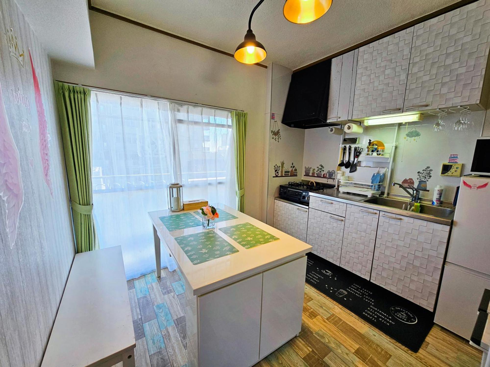 703. Disneyland, Direct Bus To The Airport/1minute's Walk From The Station. Tokyo